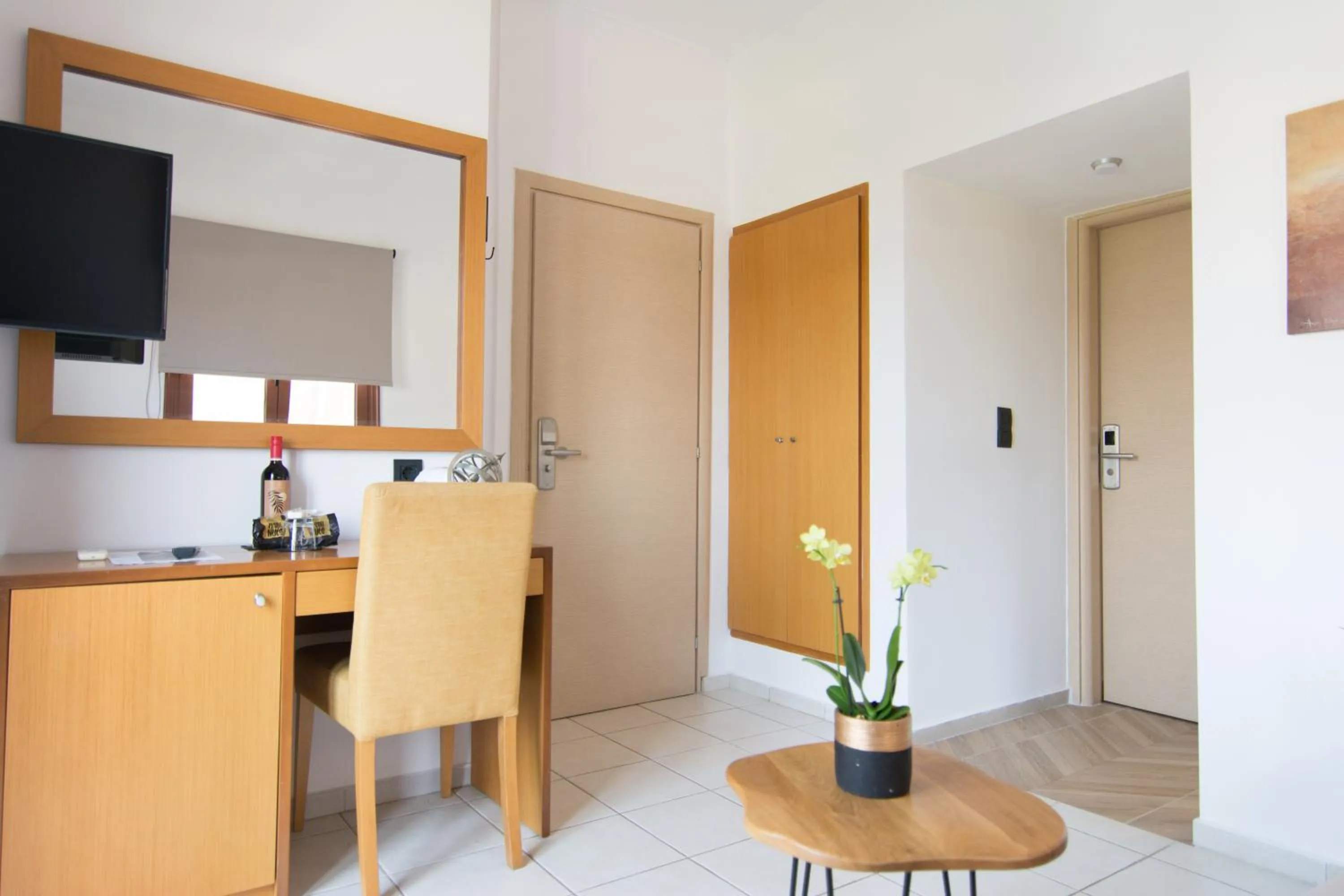 TV and multimedia in Georgia's Garden by Omilos Hotels