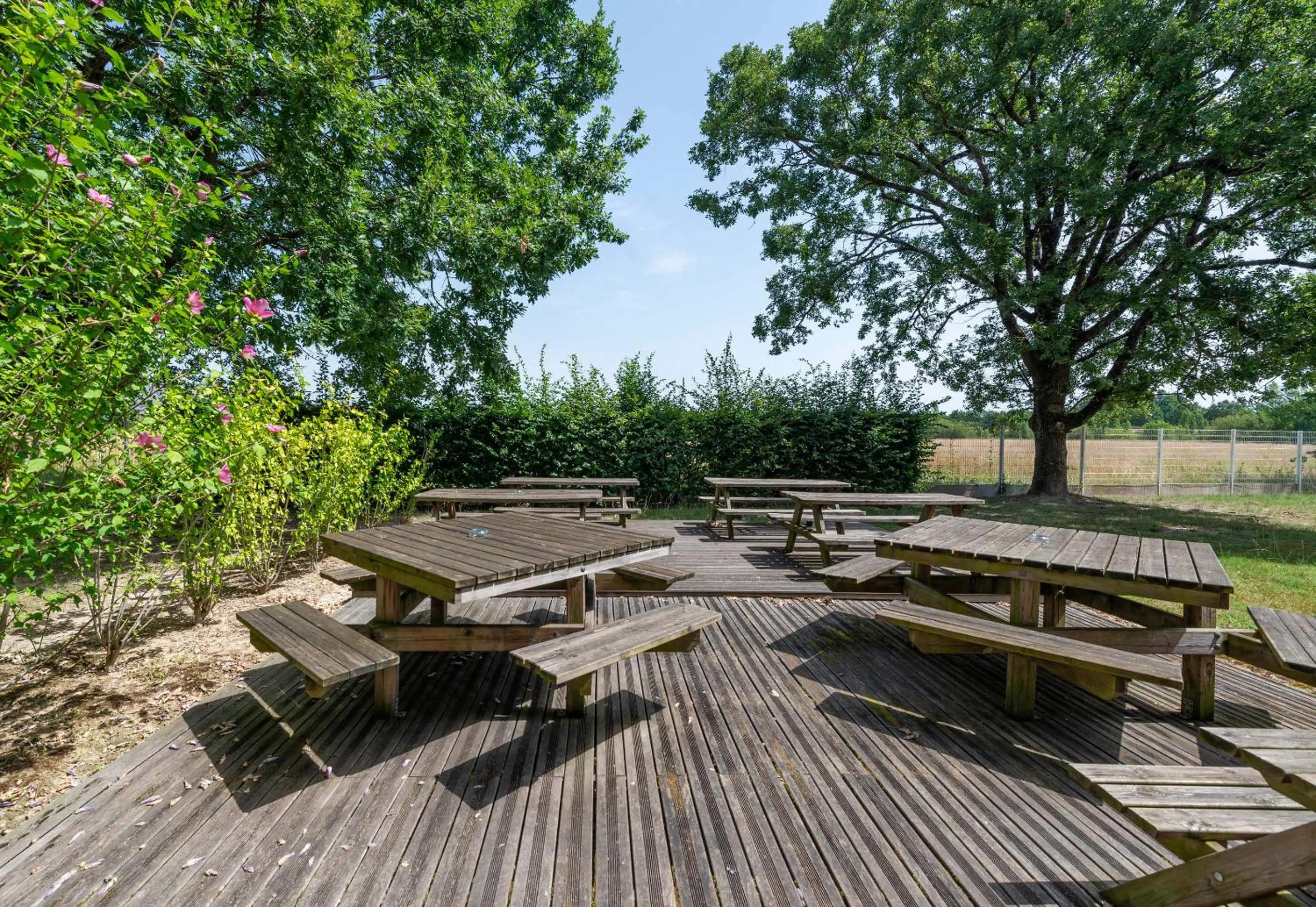 Patio in B&B HOTEL Montauban