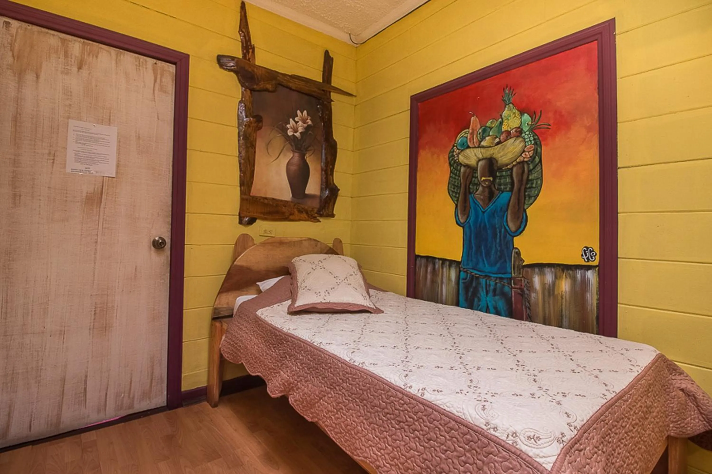 Bed in Casa Antigua Hotel