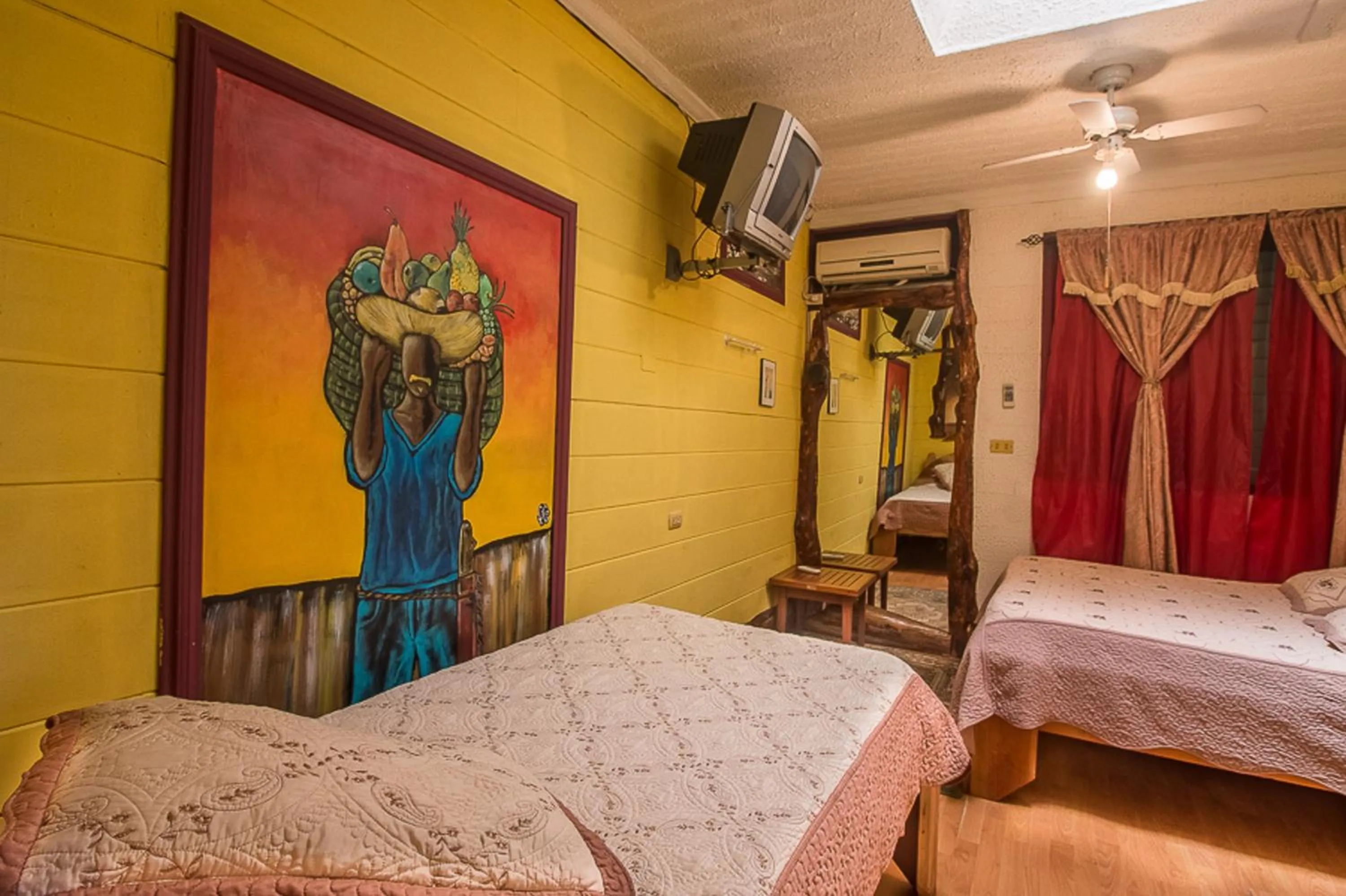 Bed in Casa Antigua Hotel