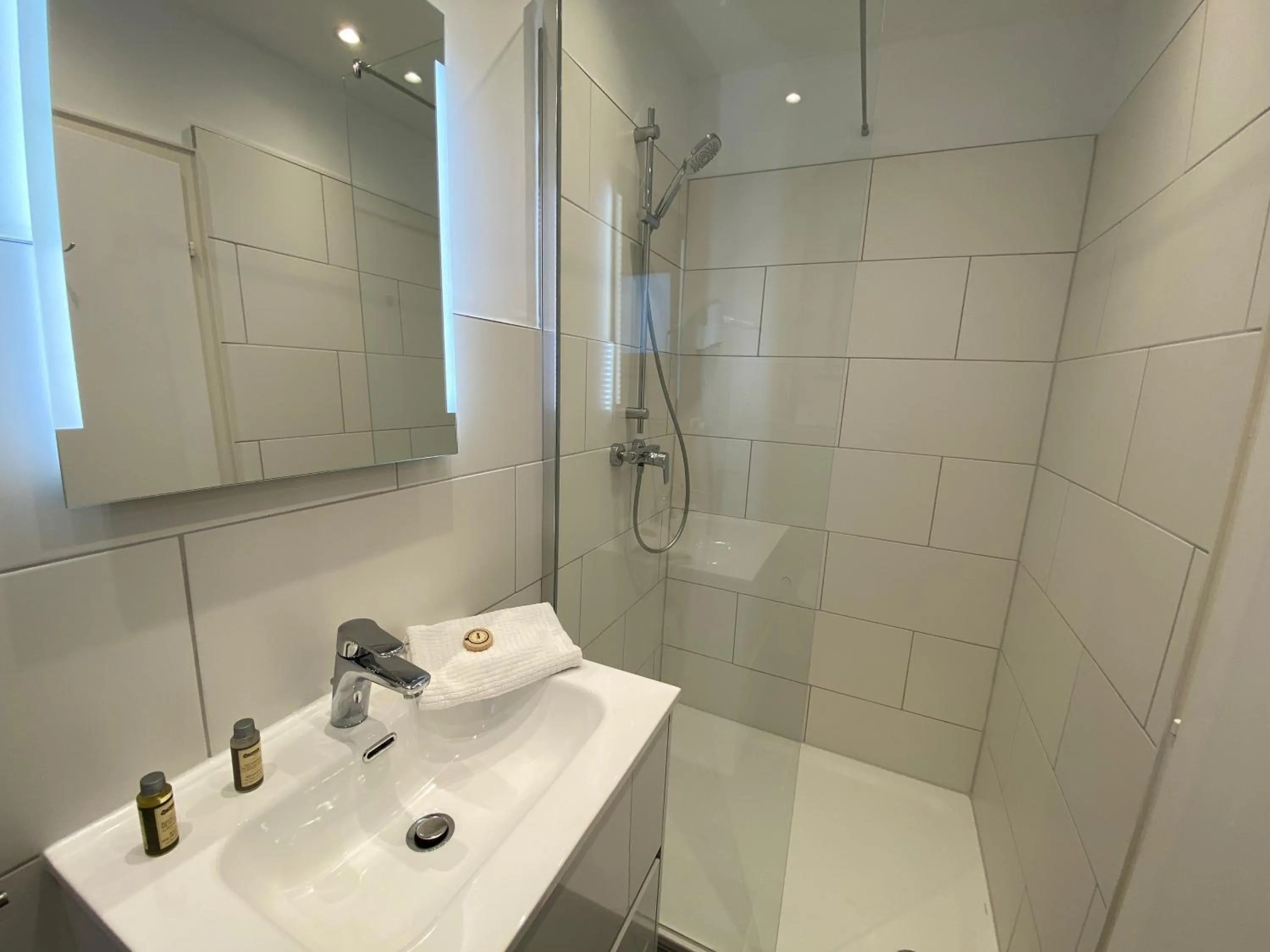 Bathroom in Villa Pension Strandhaus - adults only