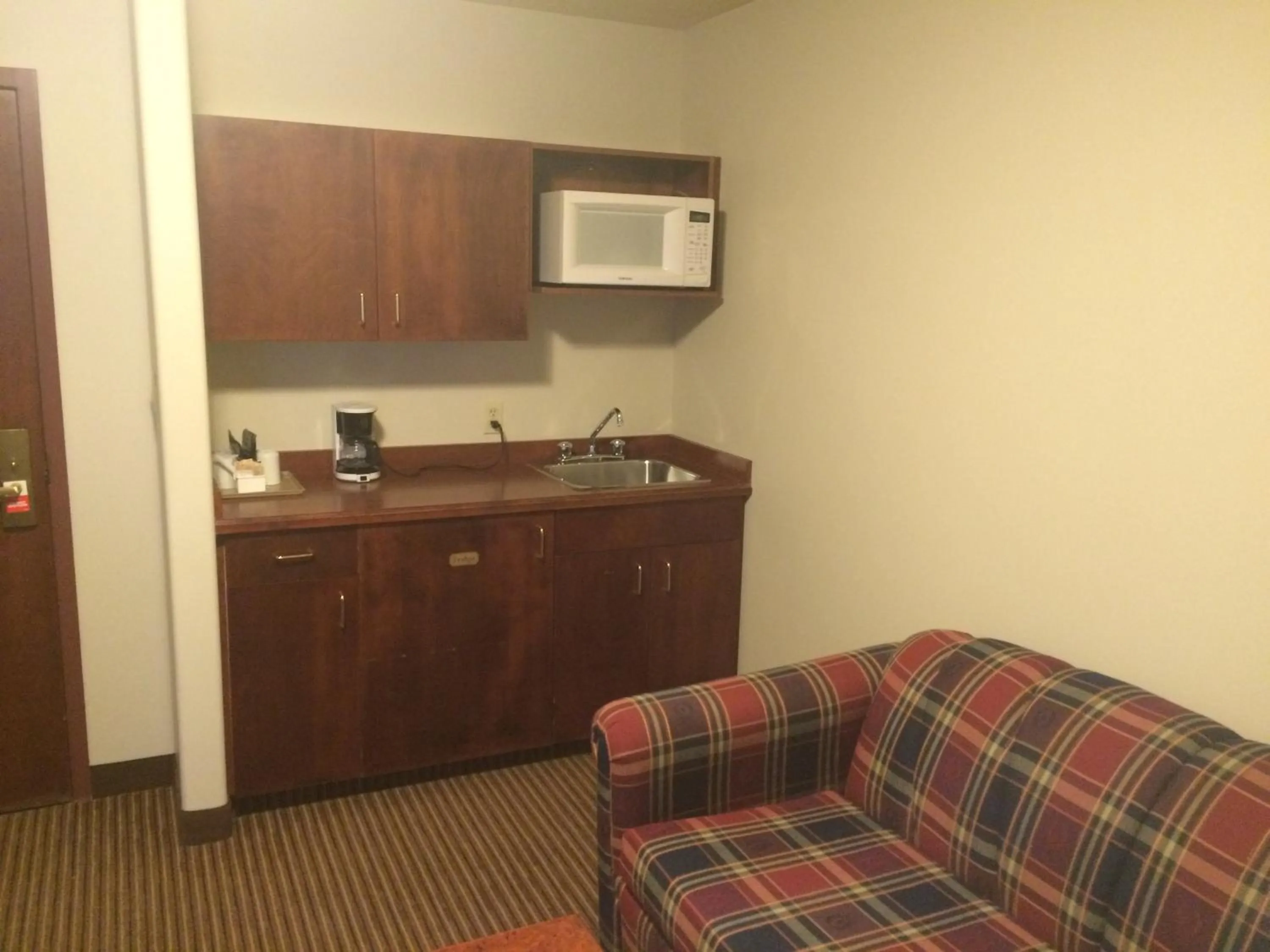 Seating area in Foxwood Inn and Suites