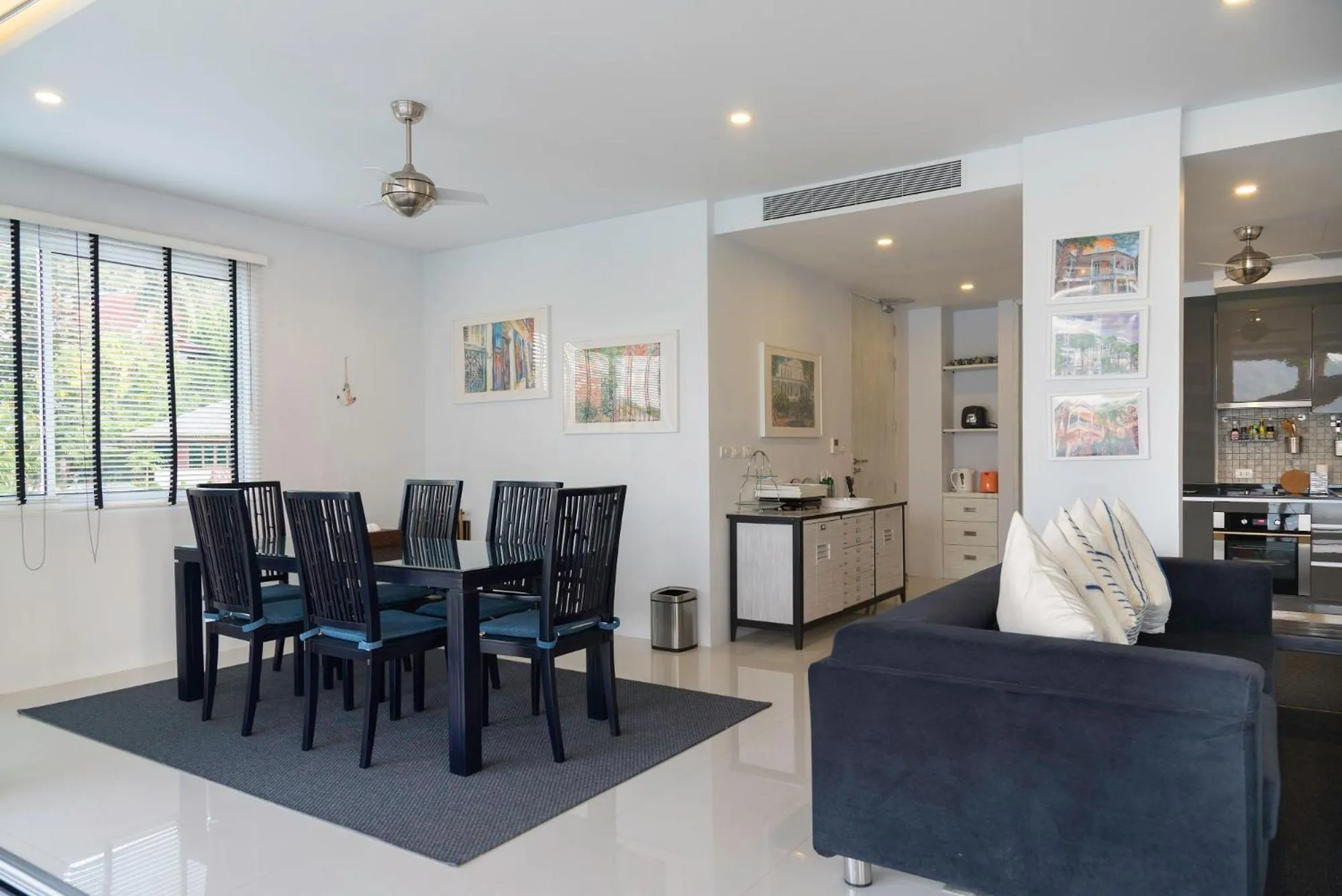 Dining area in Jirana Patong