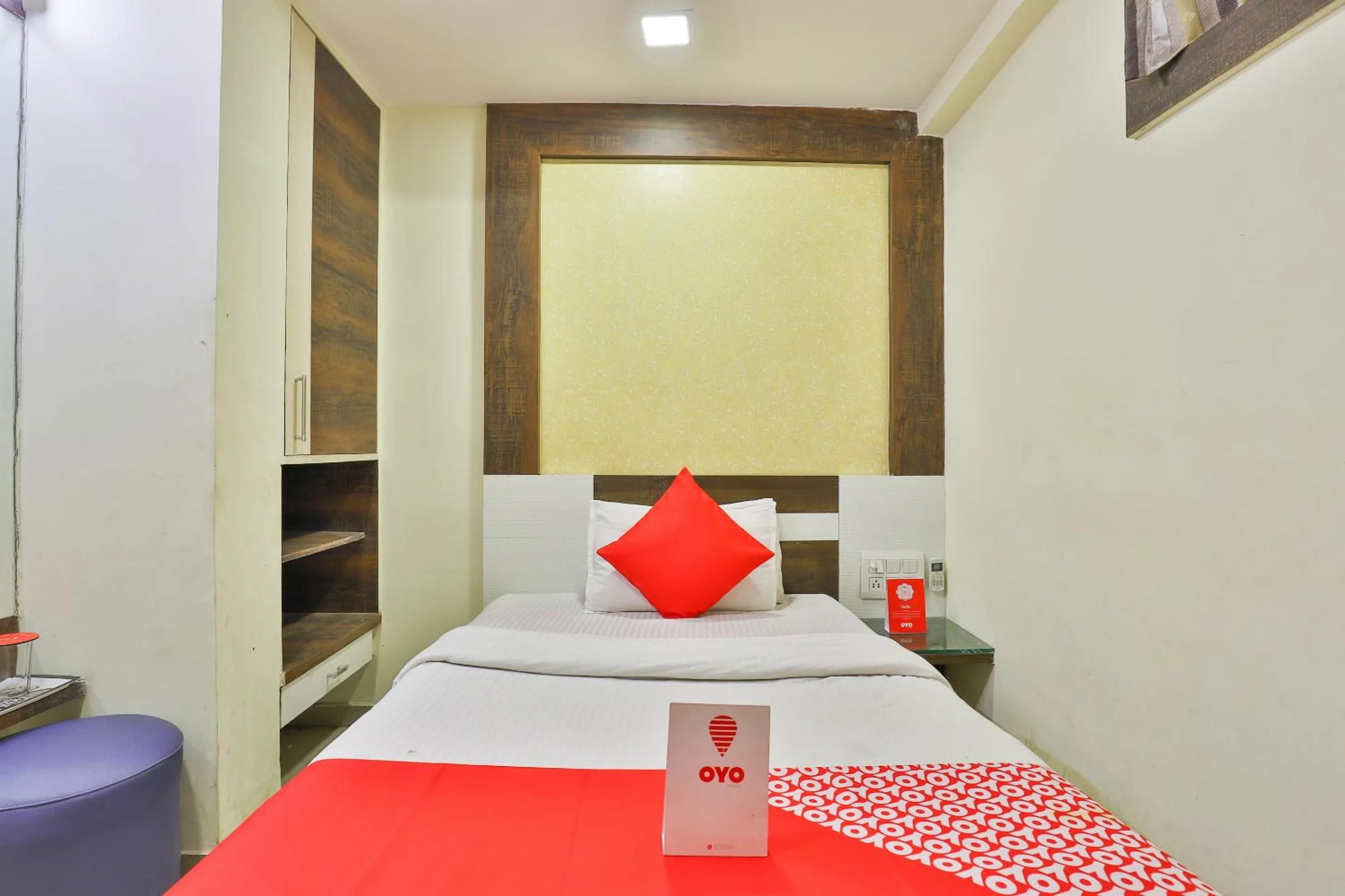Bedroom in Hotel O Sri Balaji Residency
