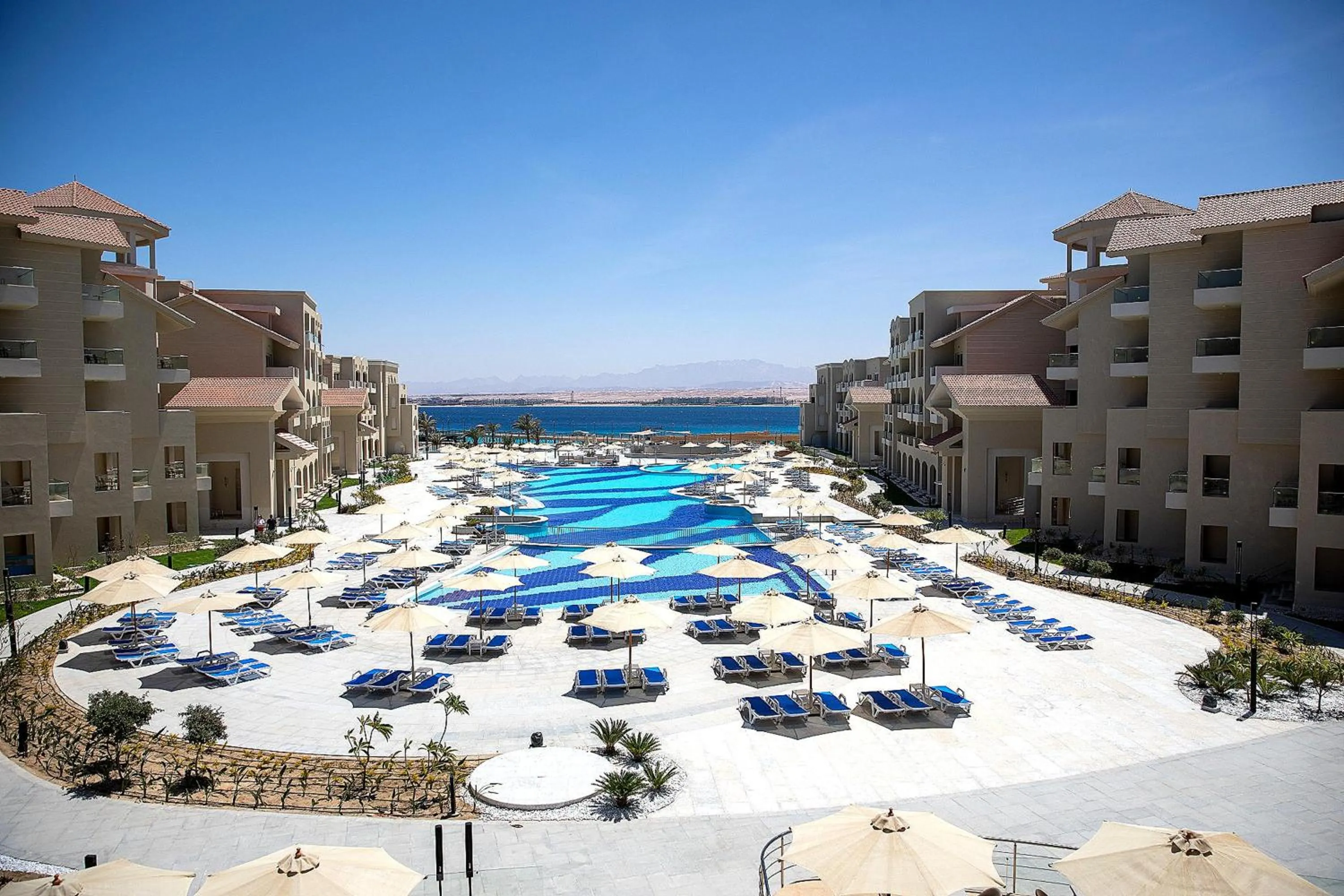 Property building in Serenity Sky Arc Resort - Sahl Hasheesh