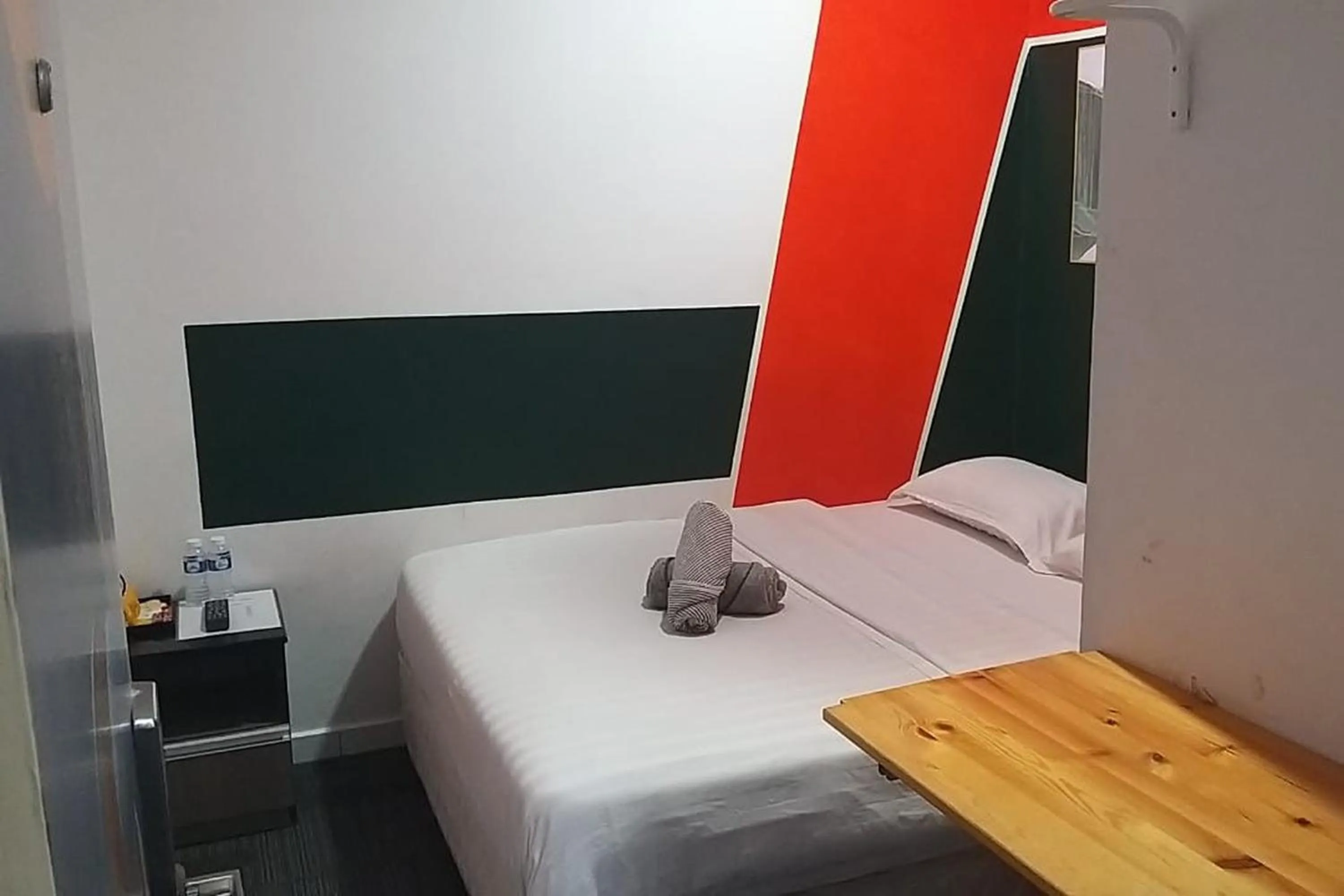 Bed in BR Parklands Hotel