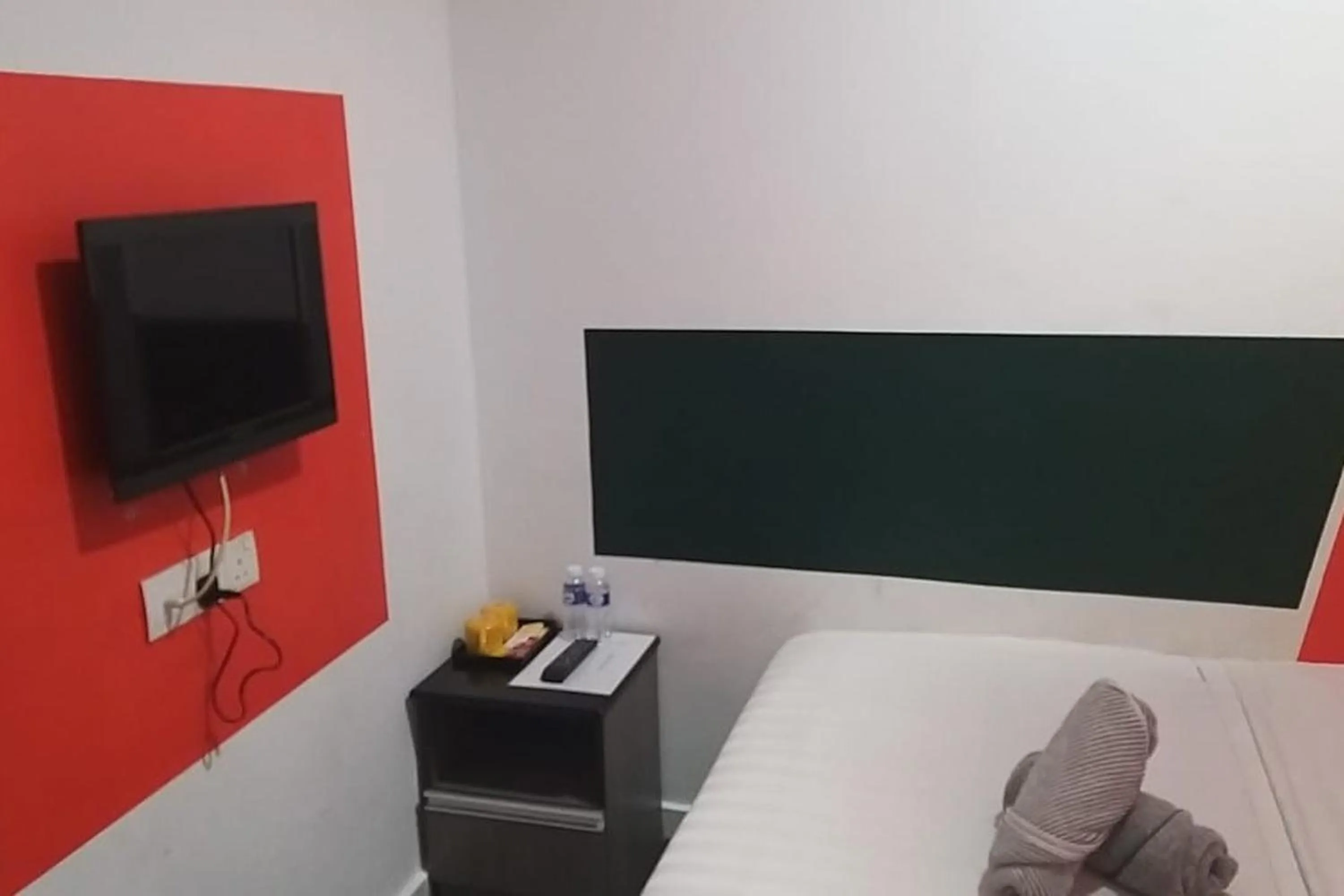 Bed in BR Parklands Hotel