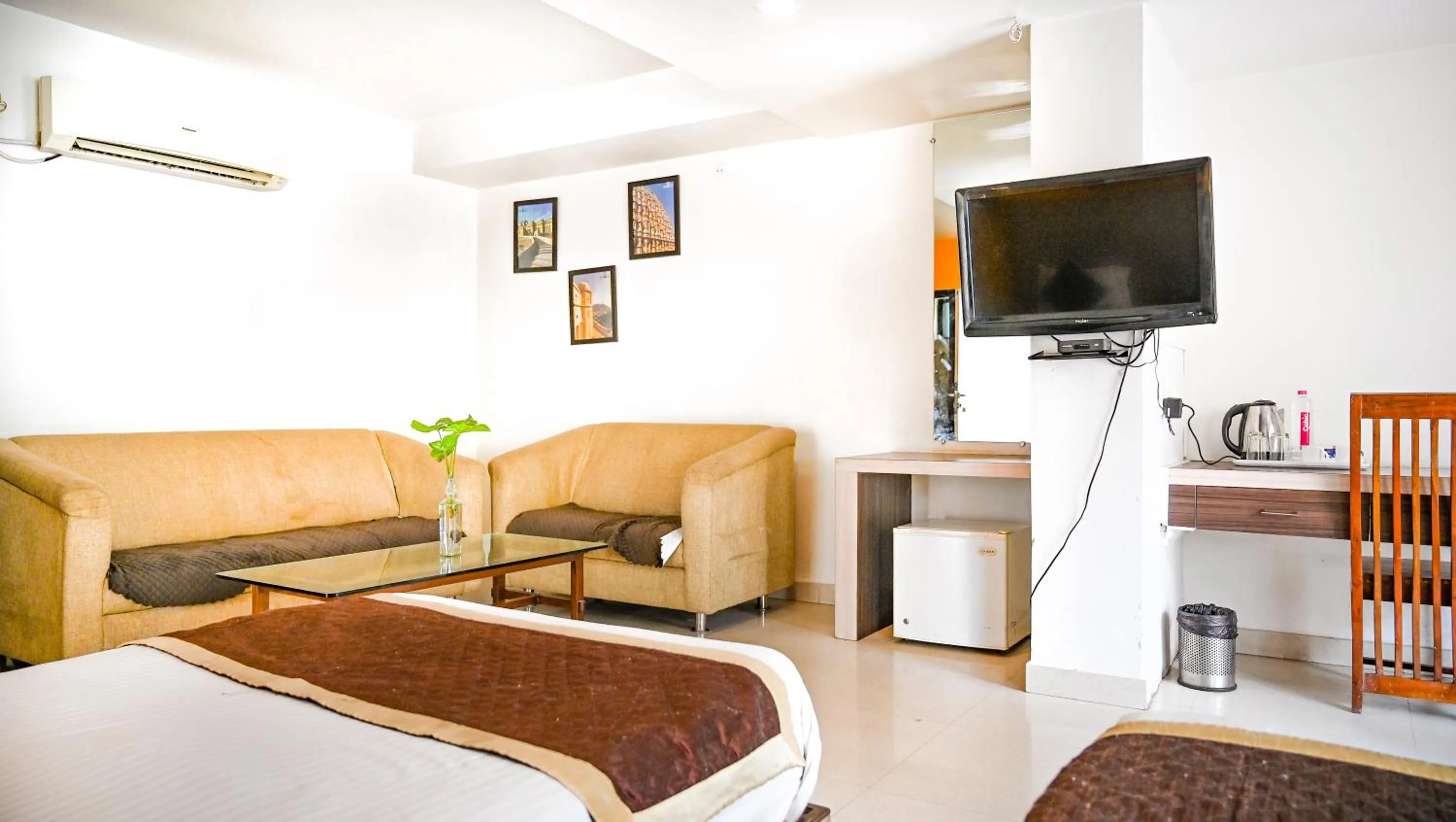 Bed in Hotel Dodas Palace