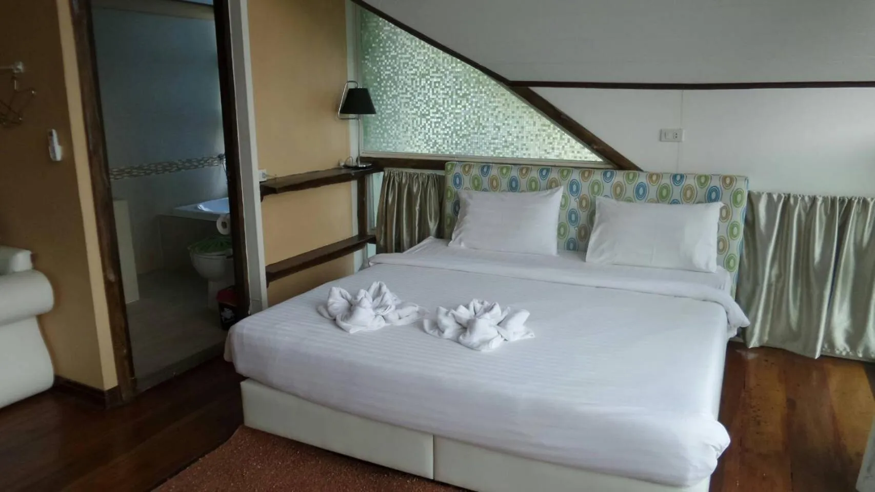 Bed in Rao Ga Khao Resort