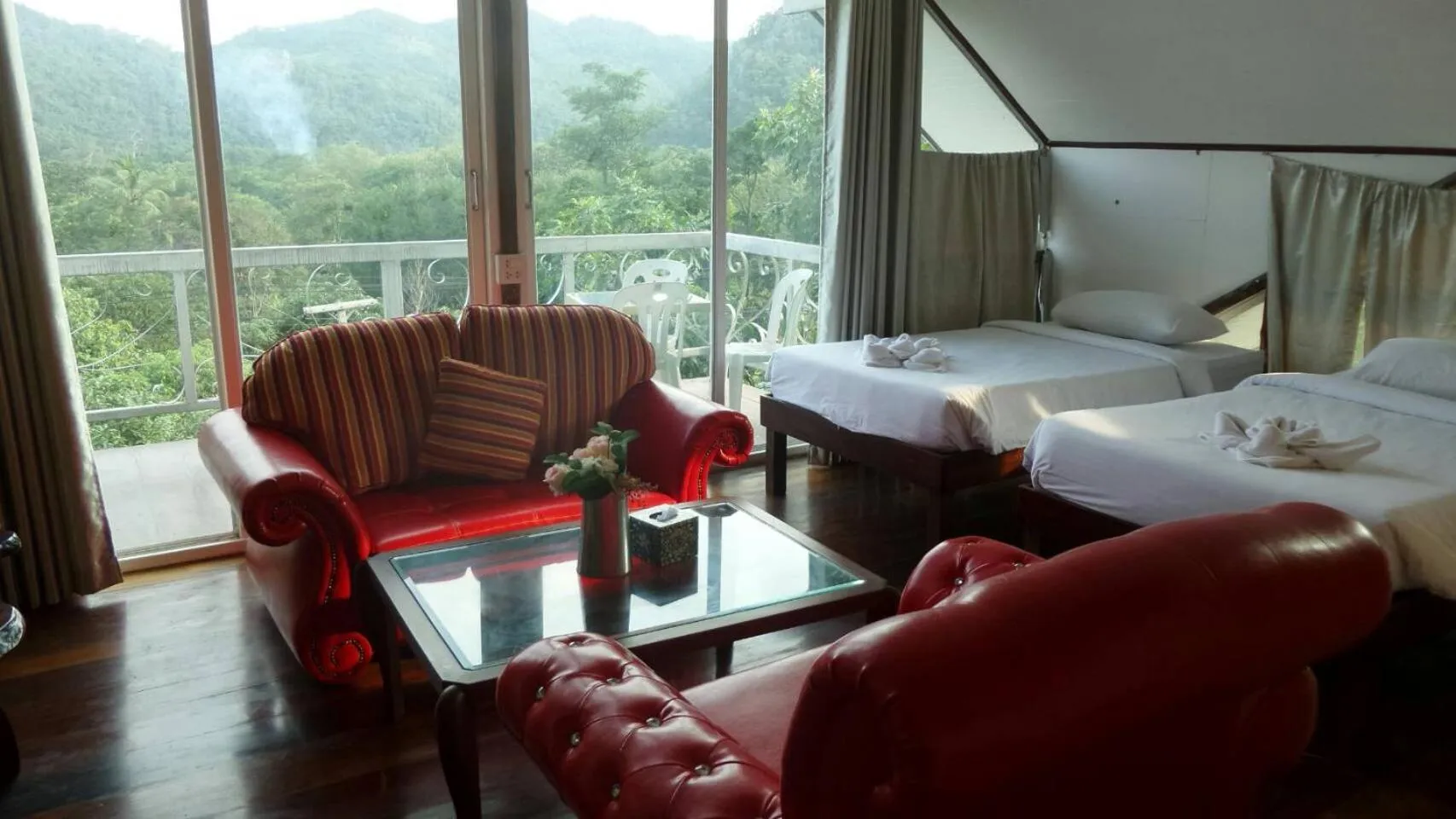 Bed in Rao Ga Khao Resort