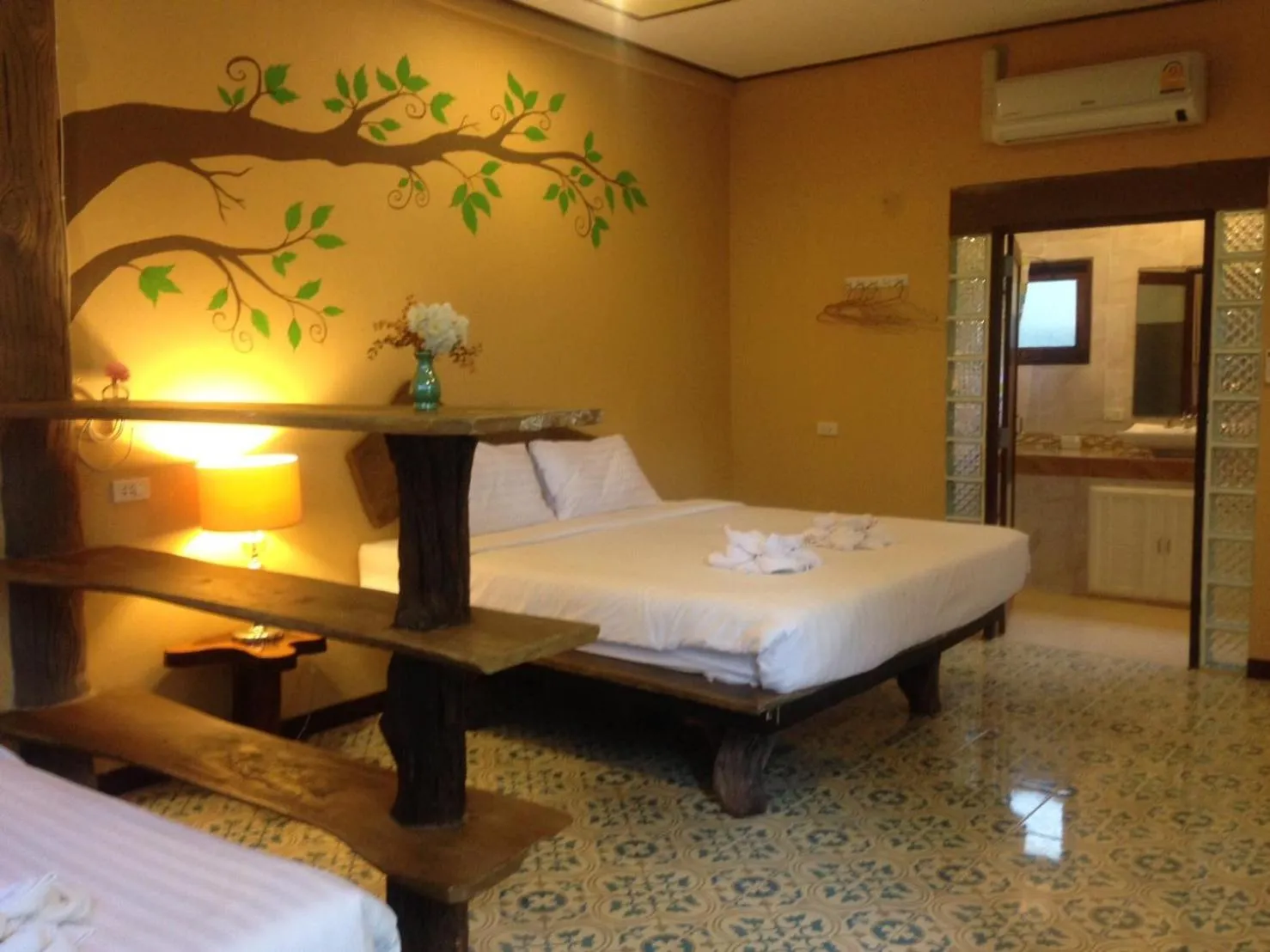 Bed in Rao Ga Khao Resort