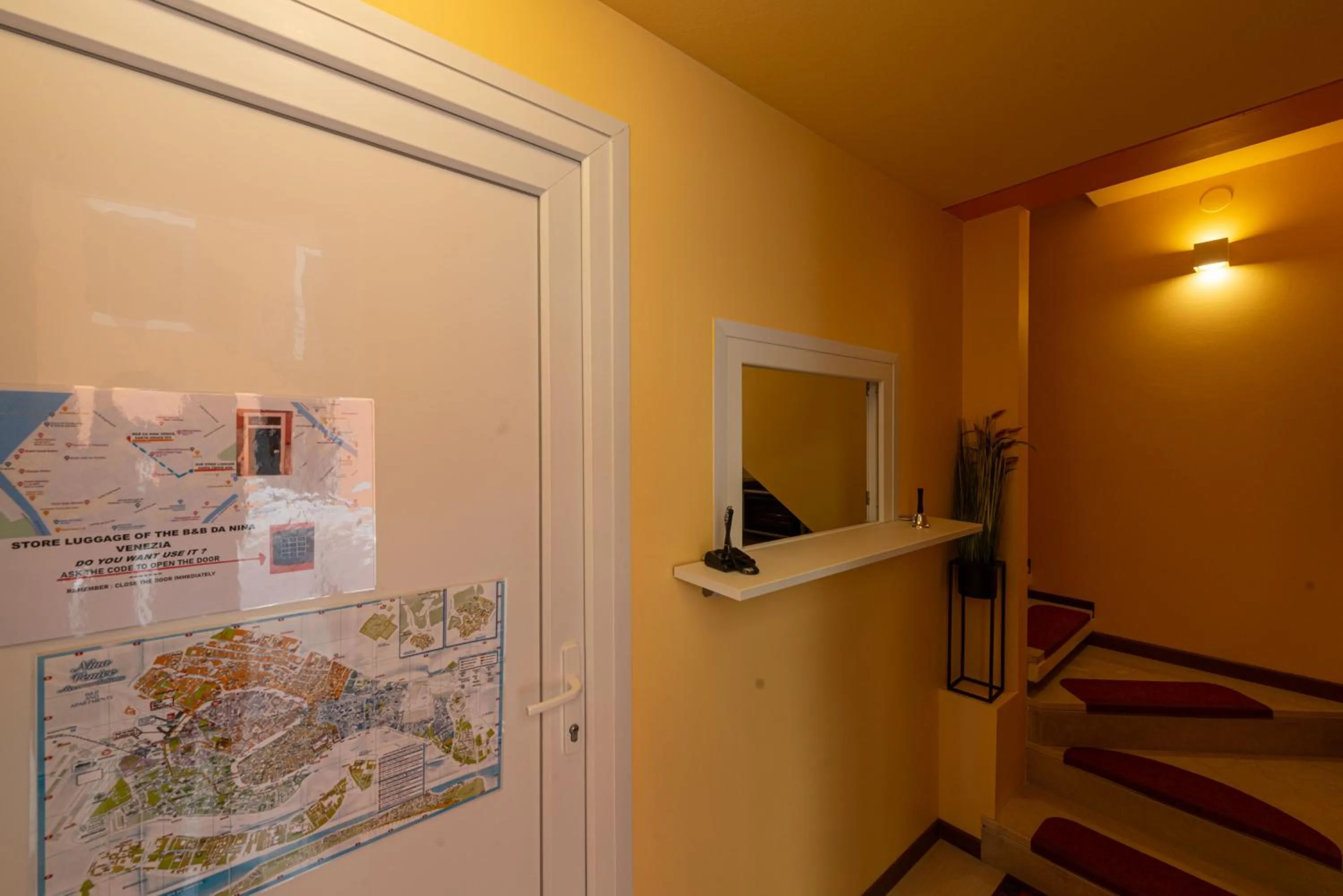 Facade/entrance in B&B Da Nina Venice