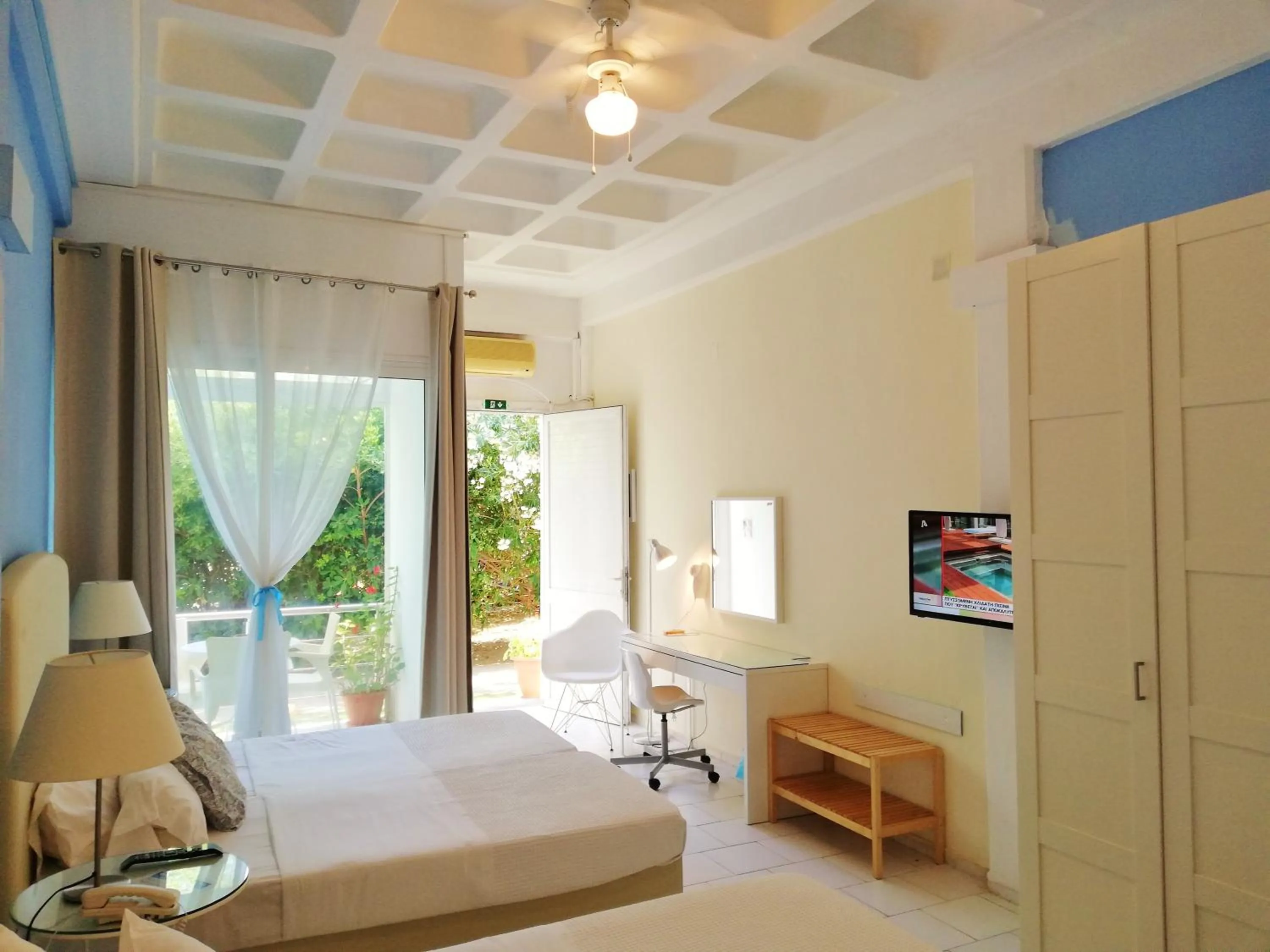 Bed in Homely Studios