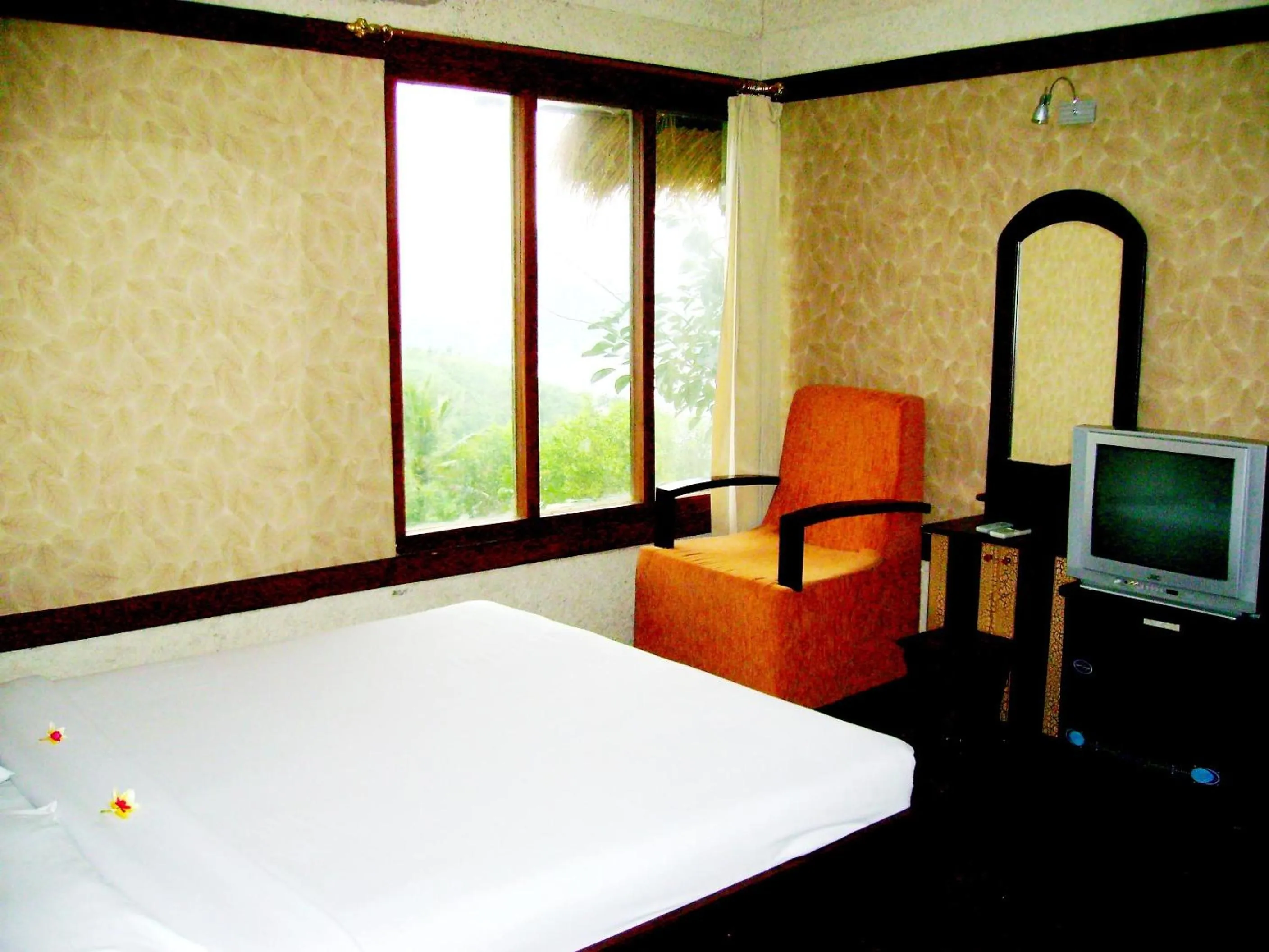 Bed in Swaloh Resort & Spa