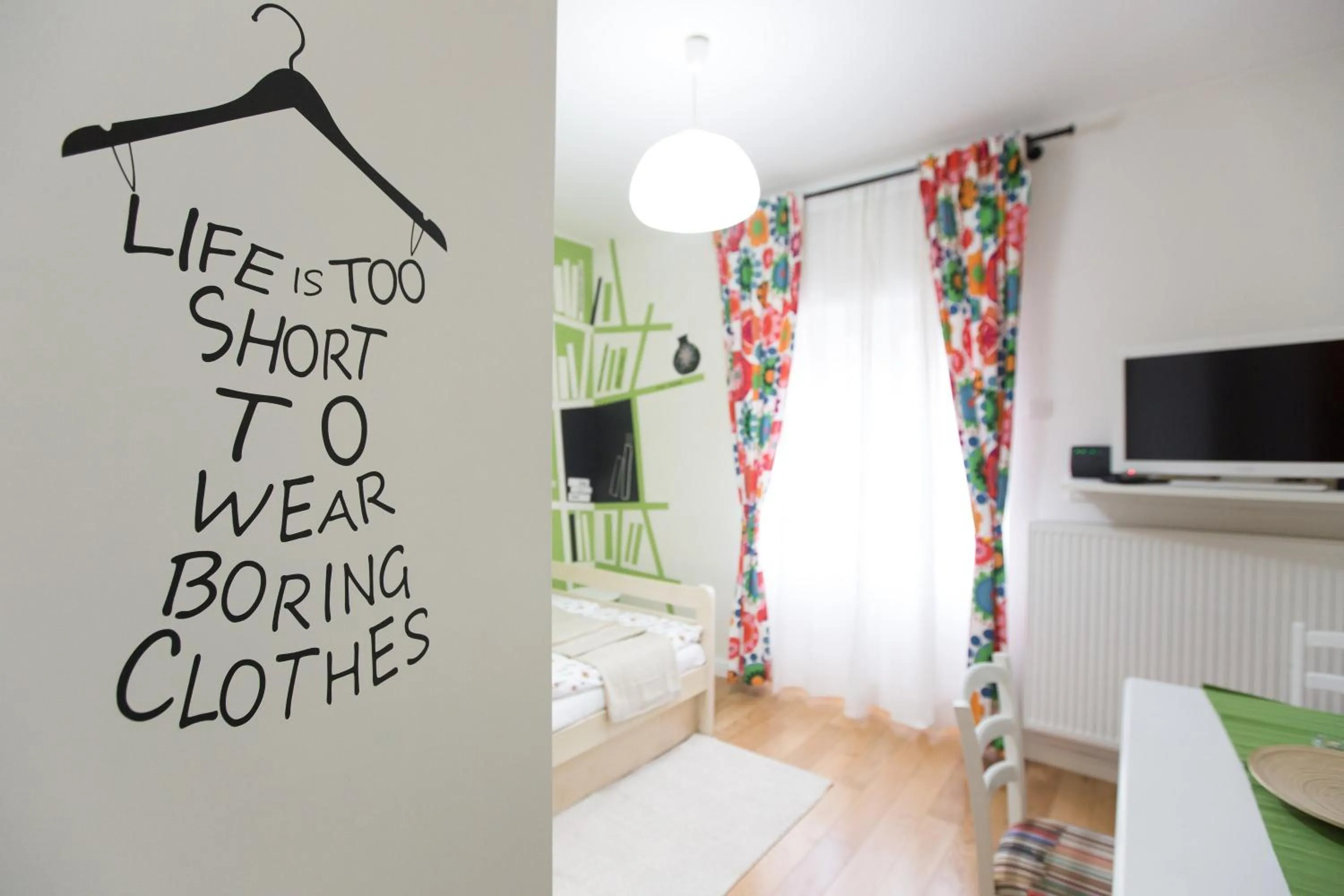 Living room in Apartment Witty Please