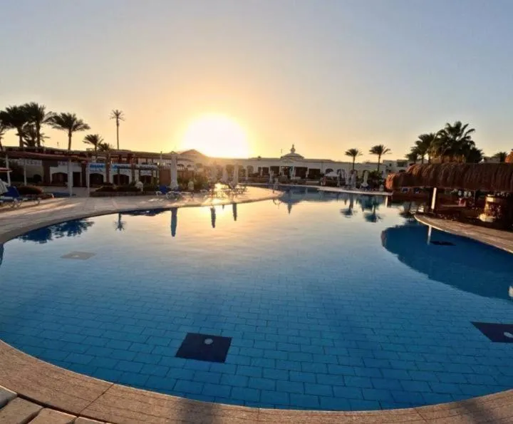 Day in Romance Regency Club