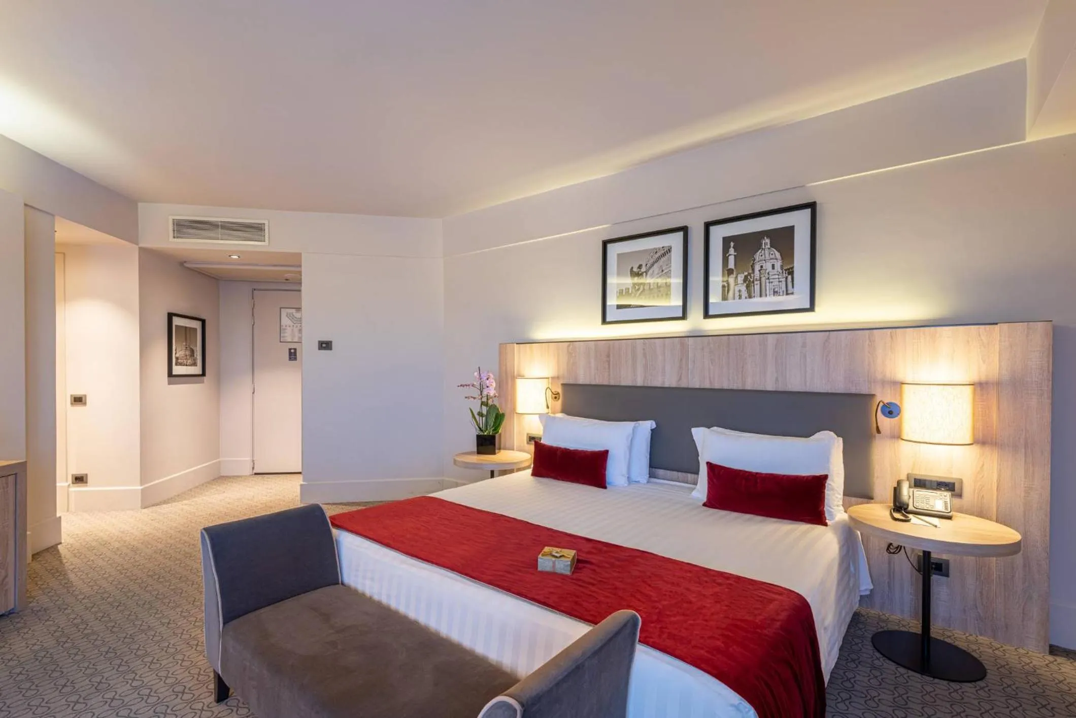 Bed in A.Roma Lifestyle Hotel