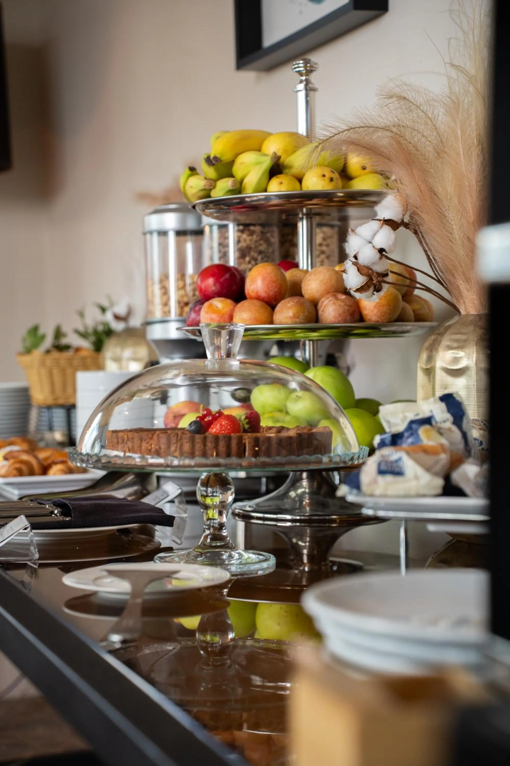 Restaurant/places to eat in A.Roma Lifestyle Hotel