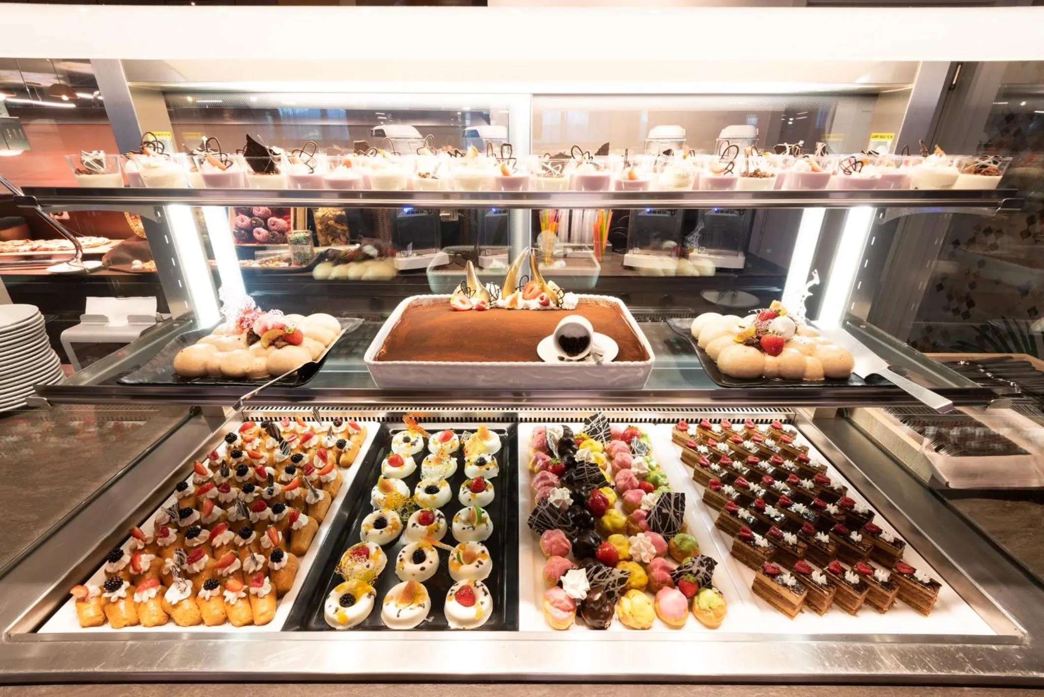 A.Roma Lifestyle Hotel