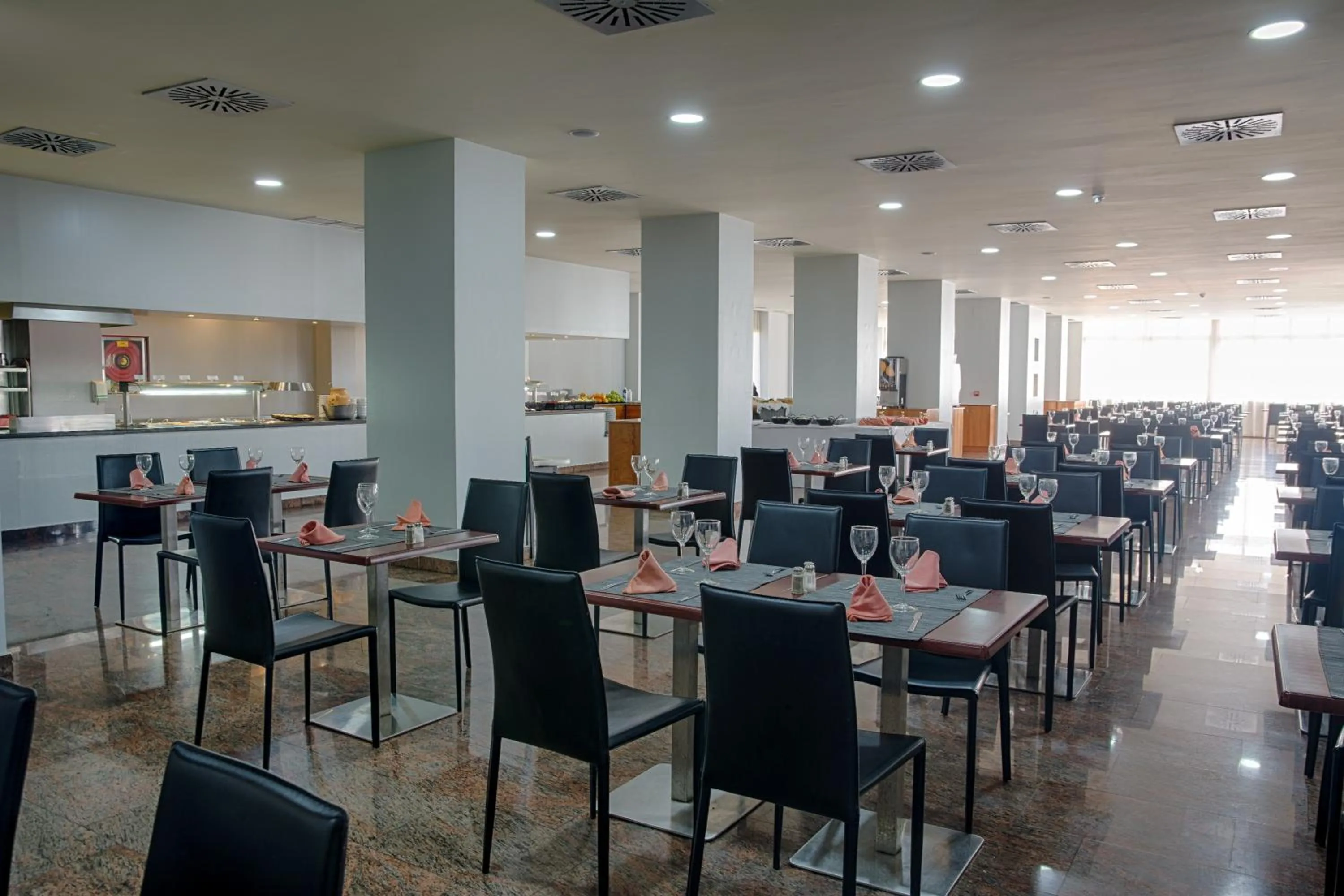 Restaurant/places to eat in BLUESEA Costa Serena