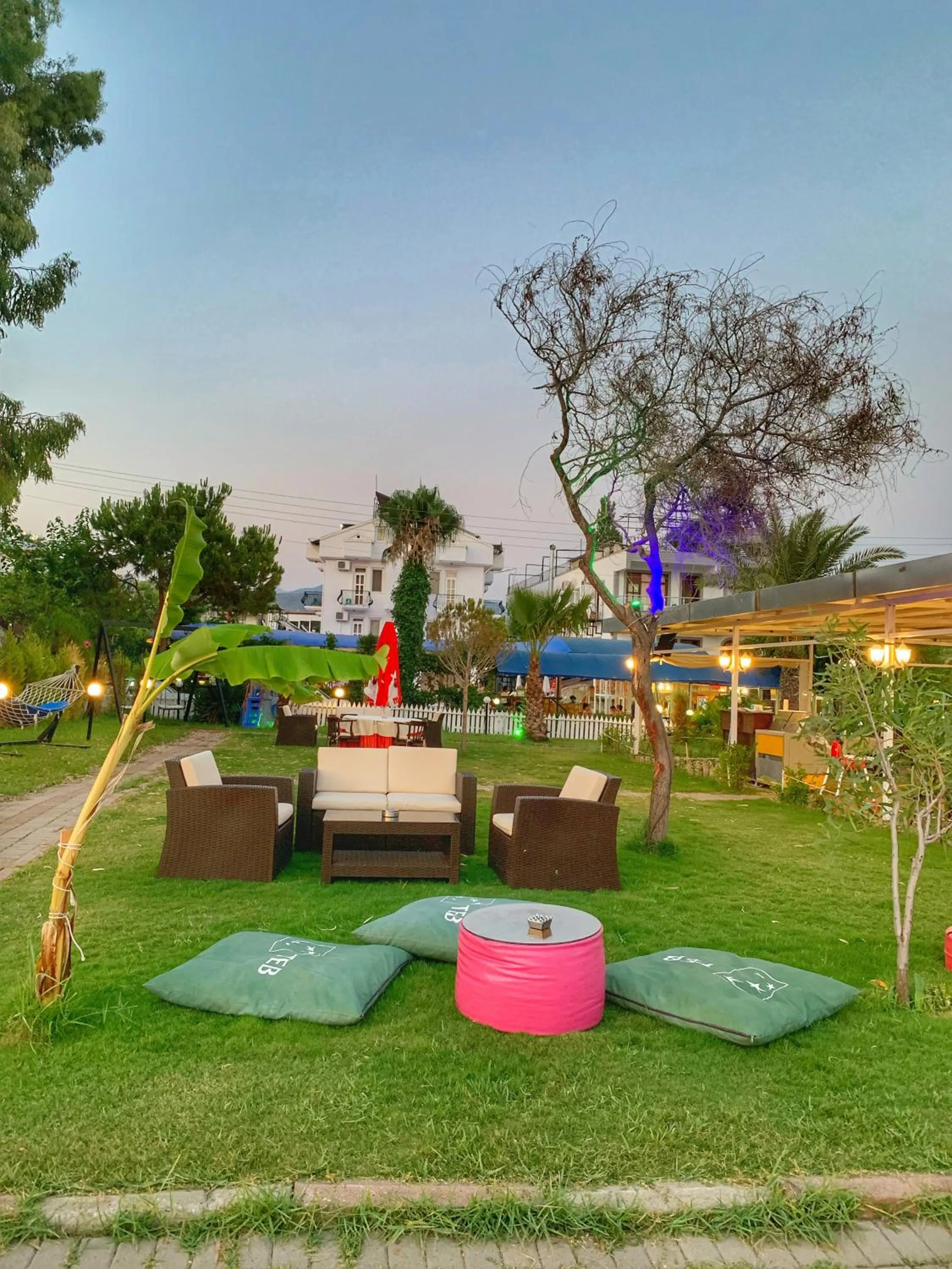 Facade/entrance in Yücel Hotel