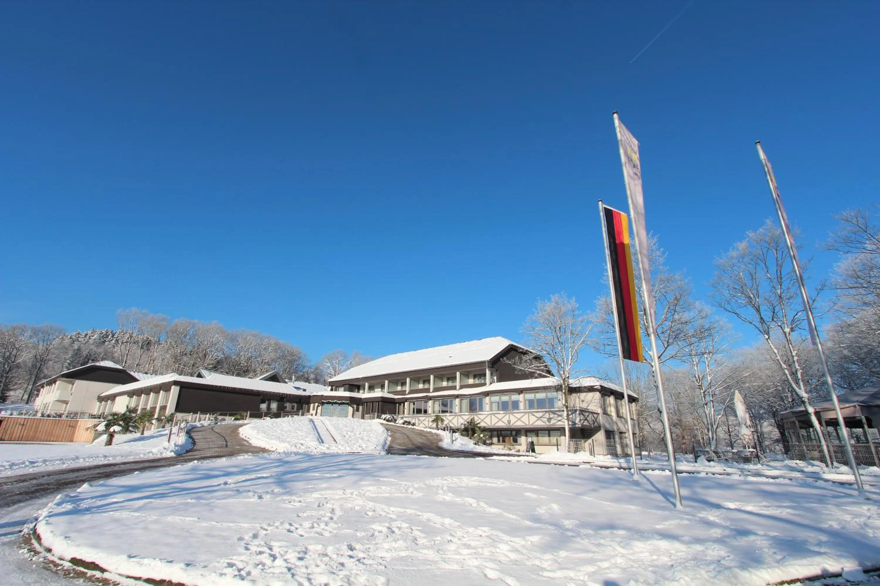 Facade/entrance in Hotel Diehlberg