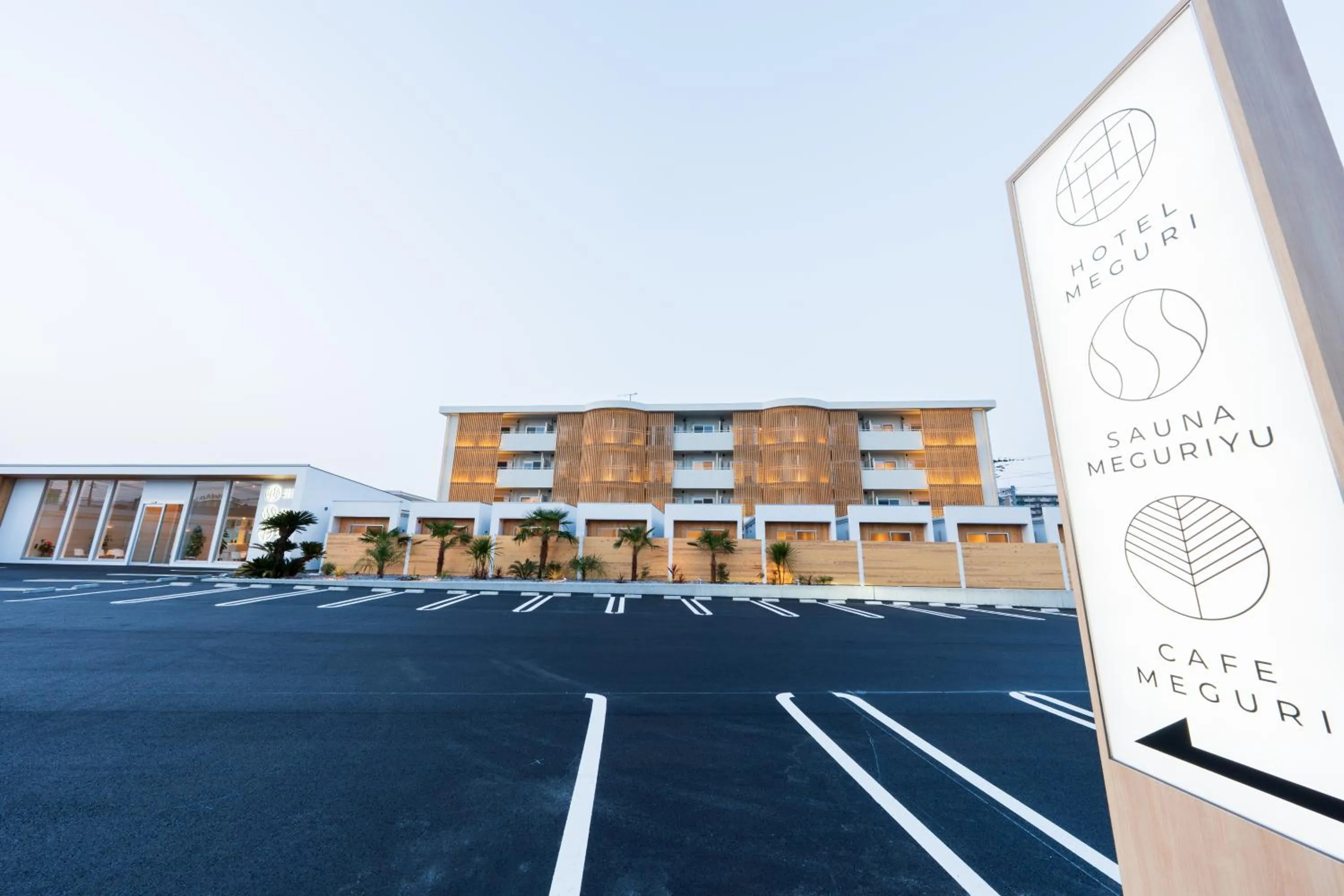 Property building in Hotel Meguri