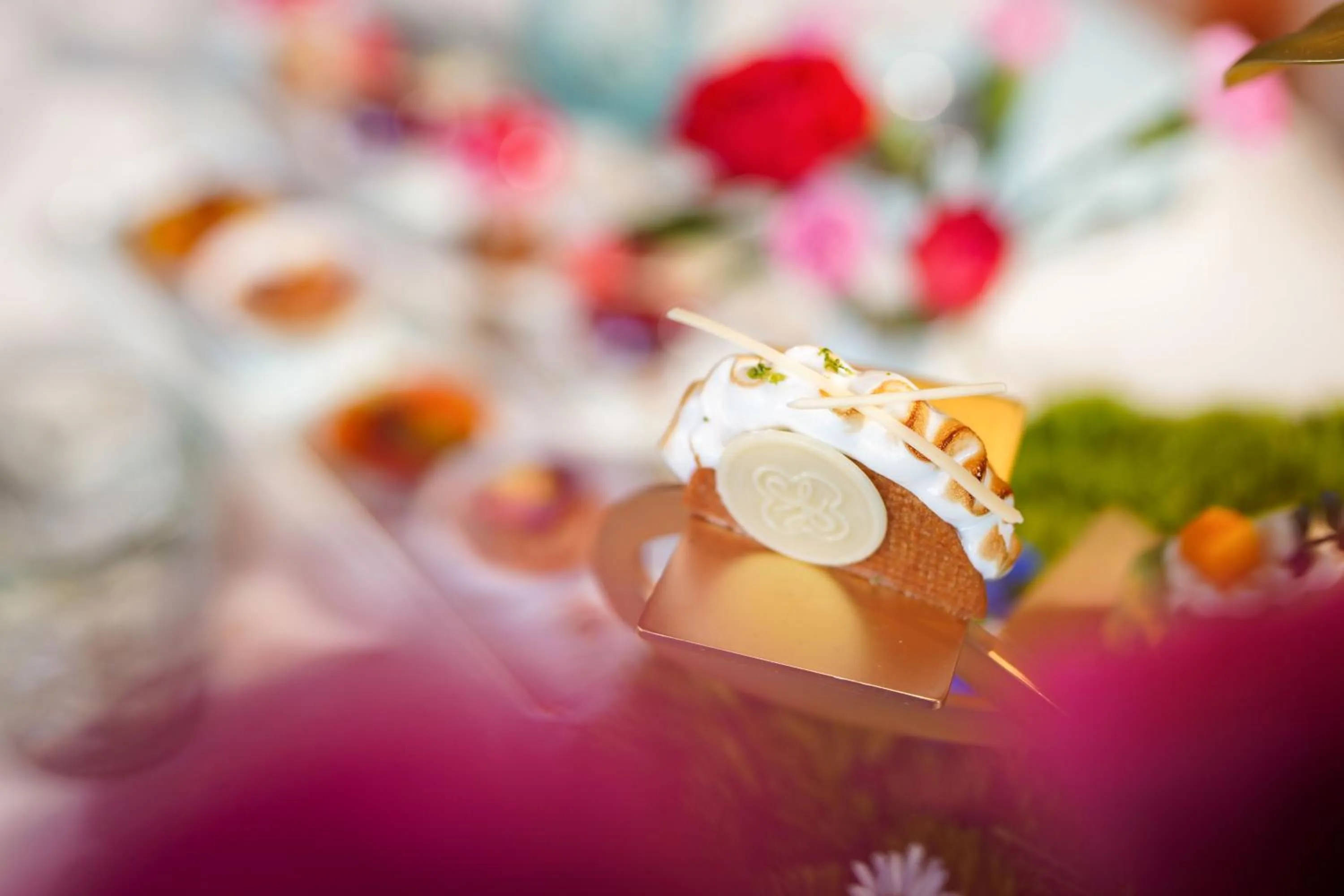 Restaurant/places to eat in The Silk Lakehouse, Shangri-La Hangzhou