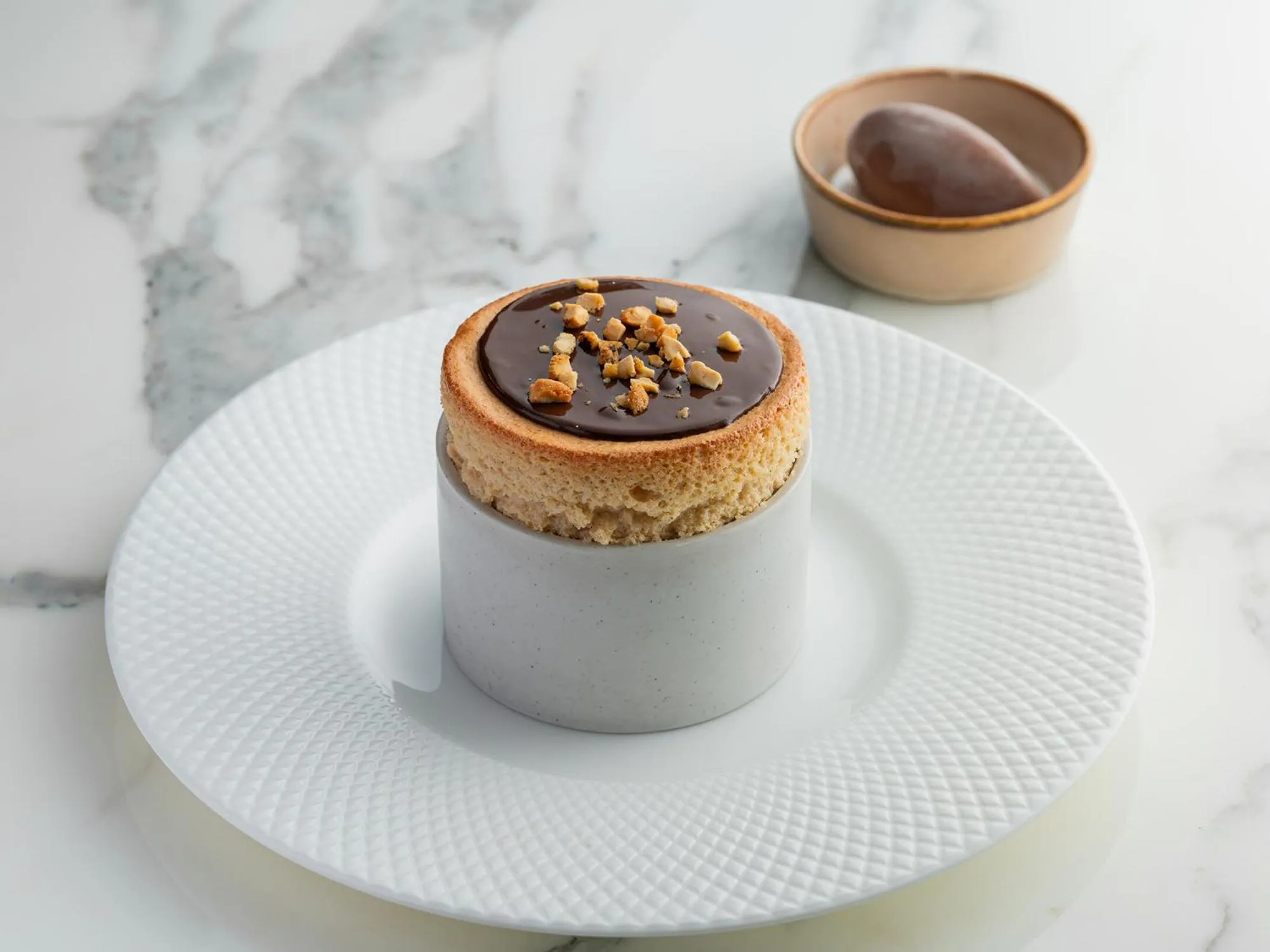 Restaurant/places to eat in The Silk Lakehouse, Shangri-La Hangzhou