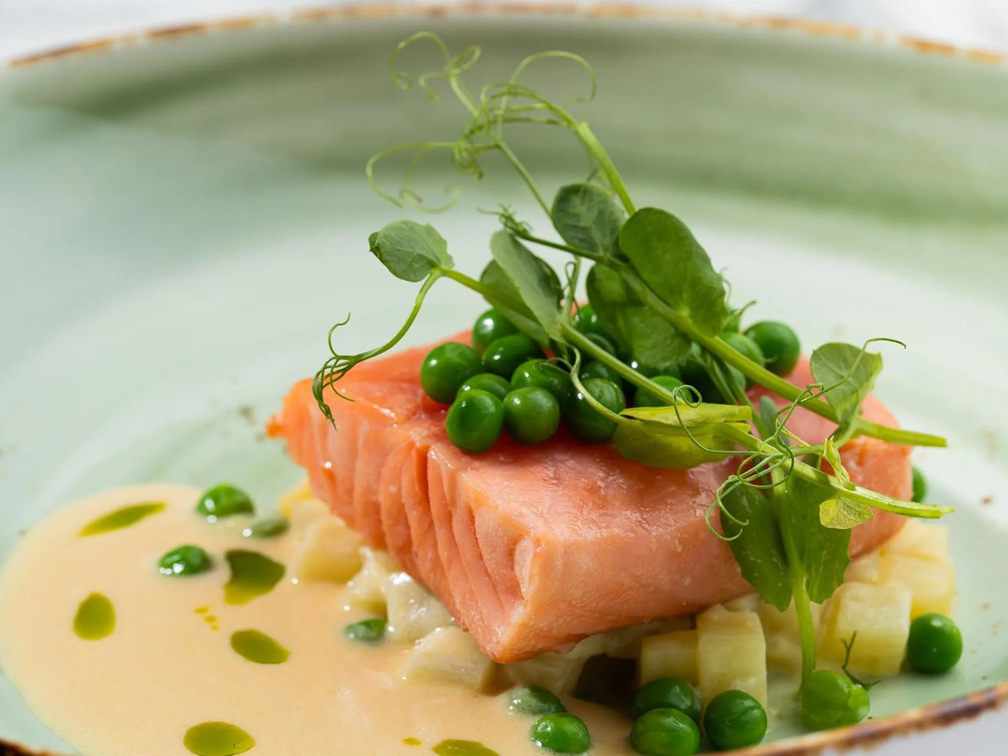 Restaurant/places to eat in The Silk Lakehouse, Shangri-La Hangzhou