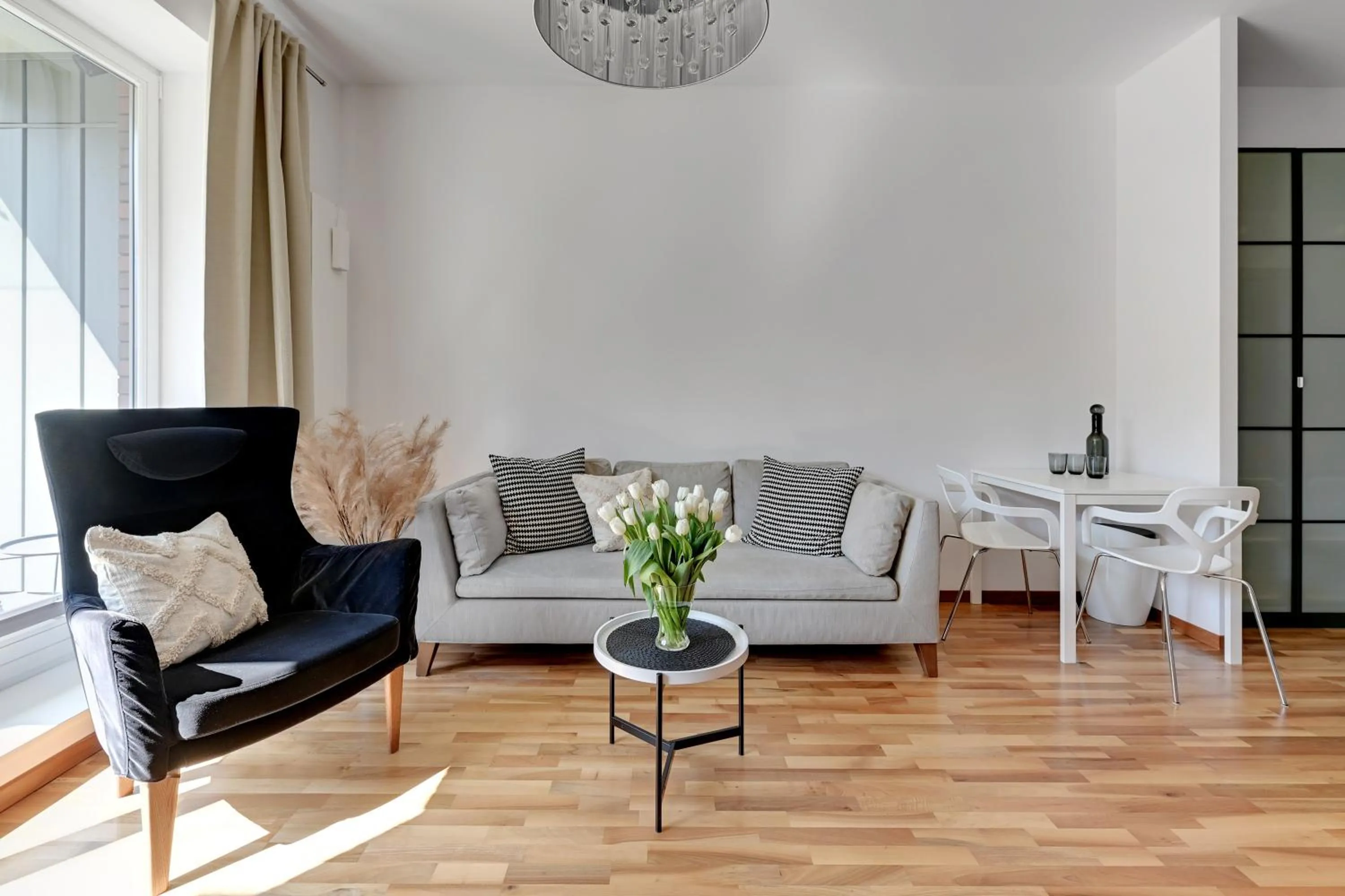 Living room in Old Town by Welcome Apartment