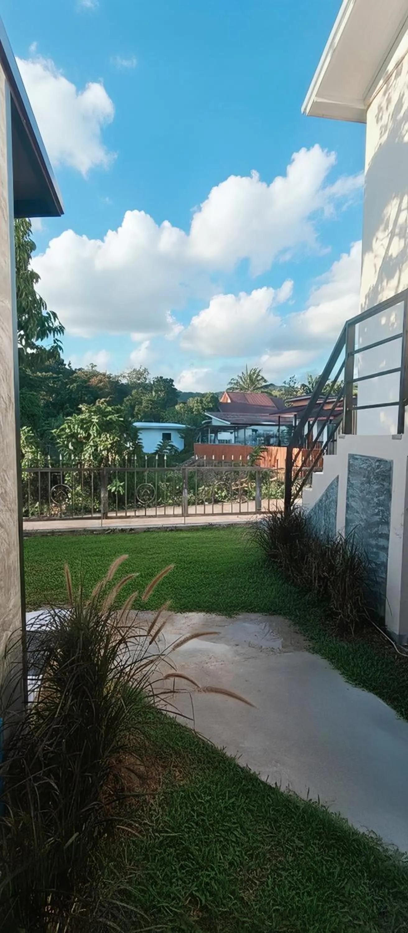 Property building in Ko Lanta Hotels and Working Space