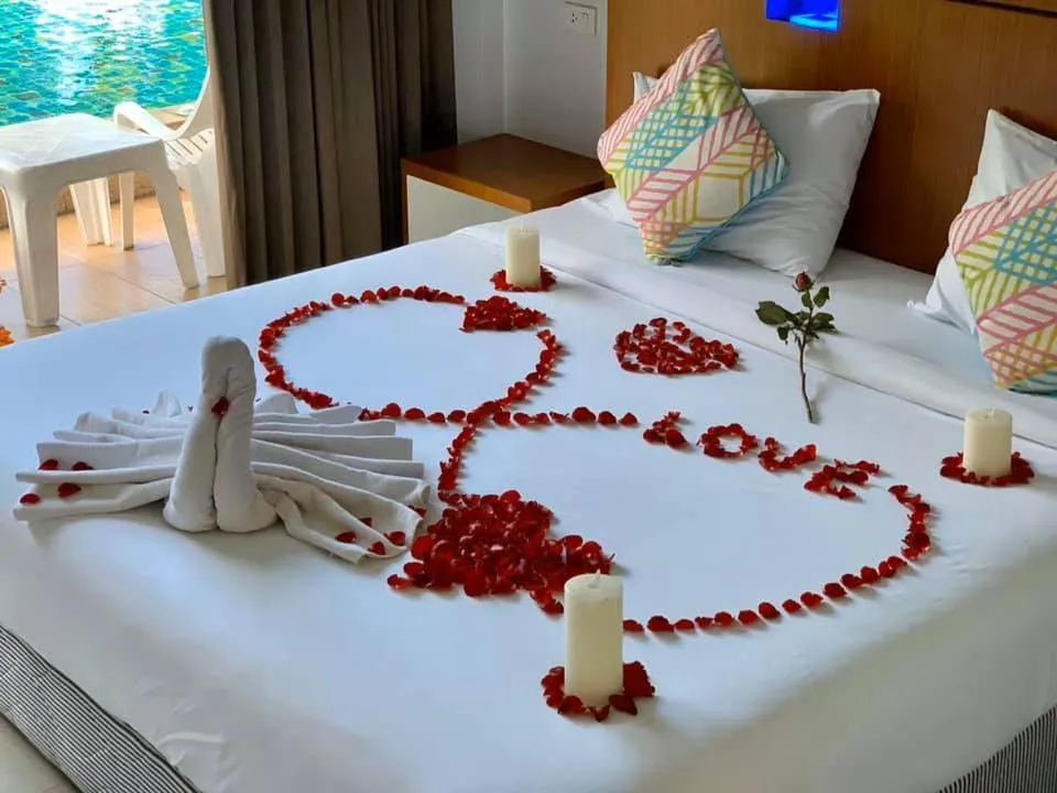 Bed in Rimnatee Resort Trang