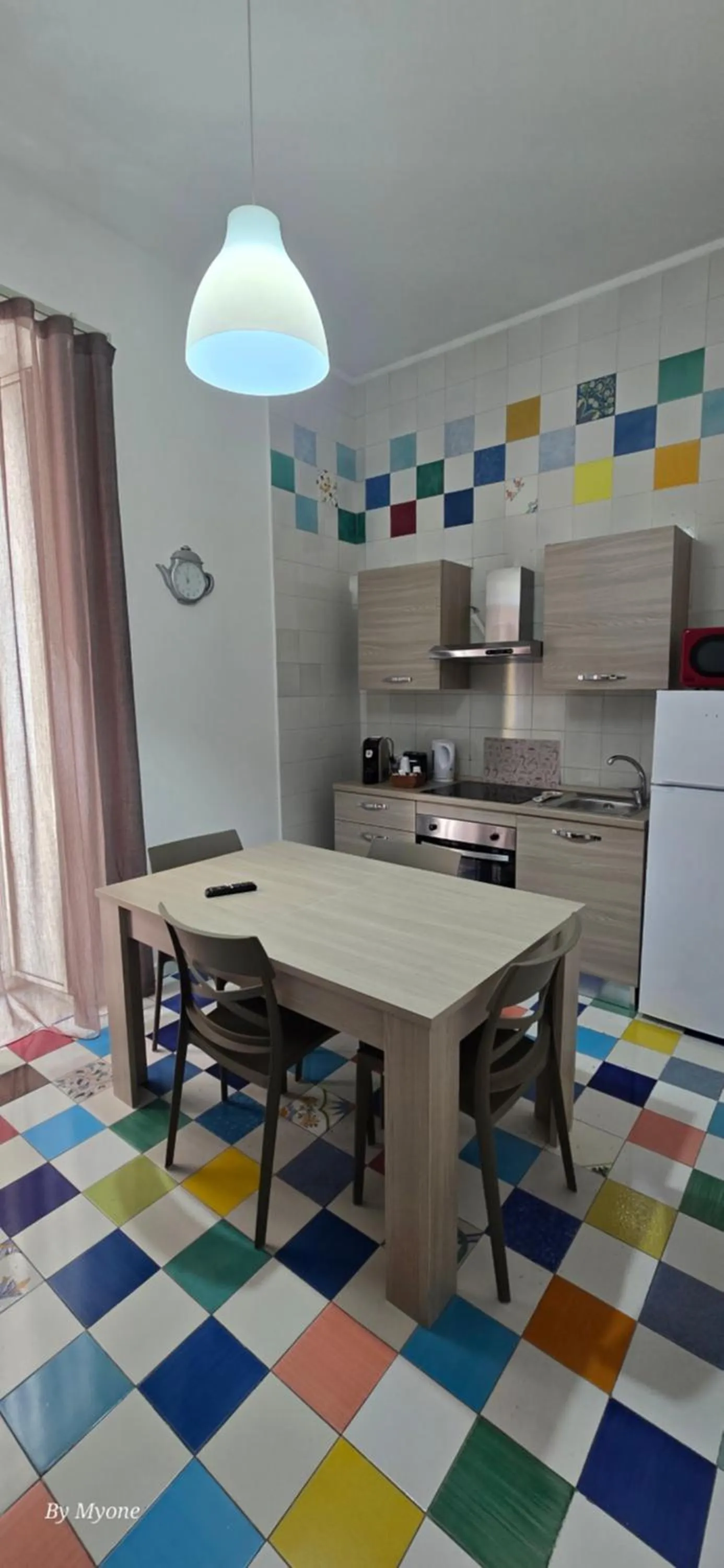 Kitchen or kitchenette in Appartamenti La Dimora di Parthenope Centro Storico