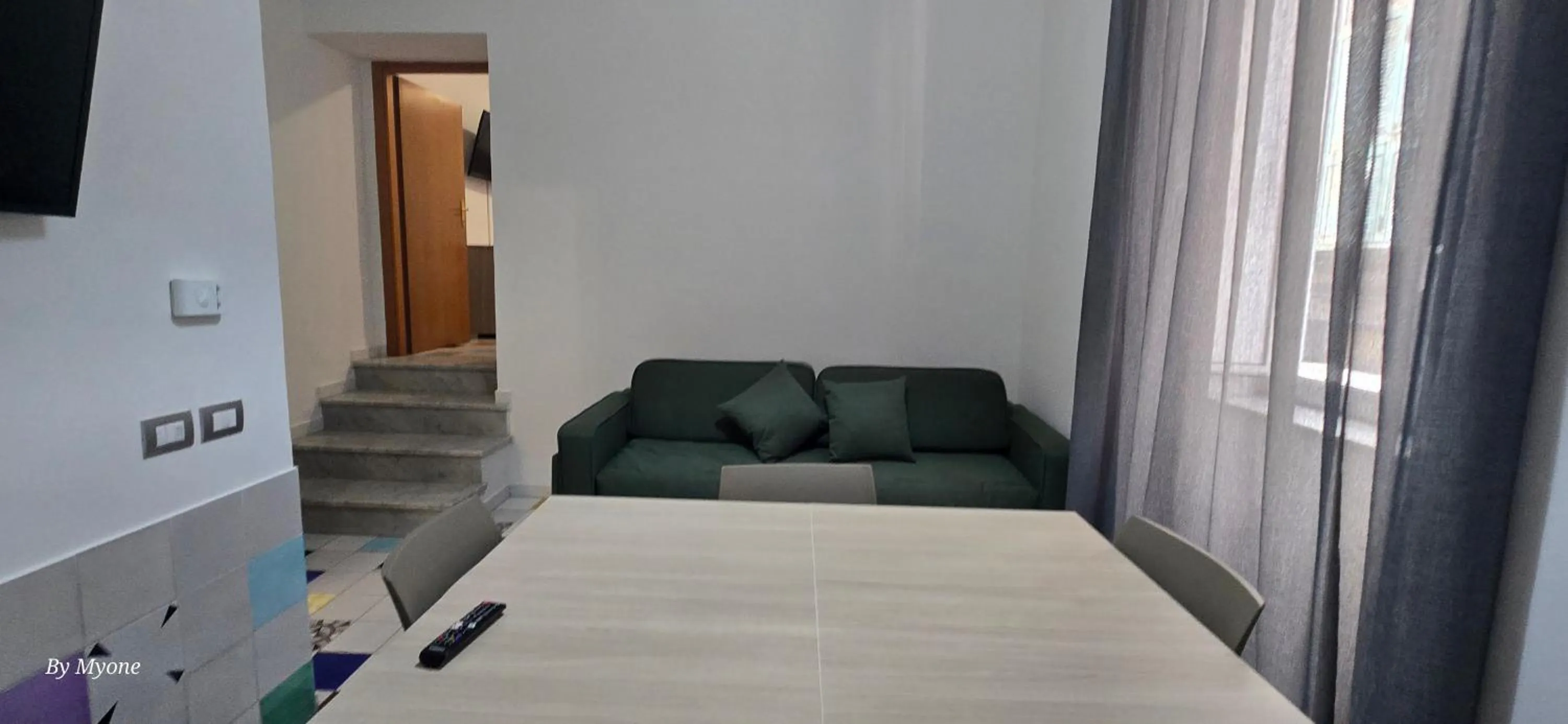 Bed in Appartamenti La Dimora di Parthenope Centro Storico