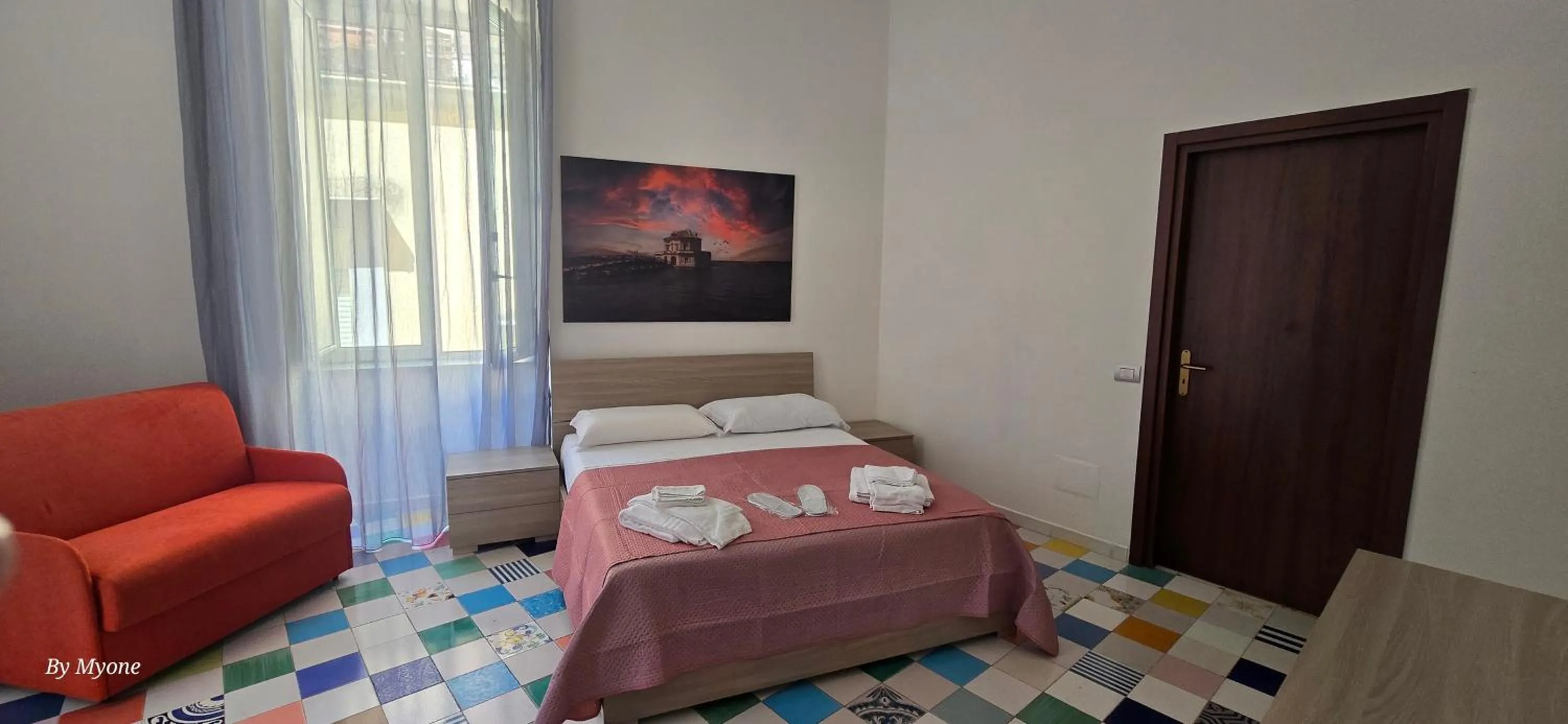 Bed in Appartamenti La Dimora di Parthenope Centro Storico