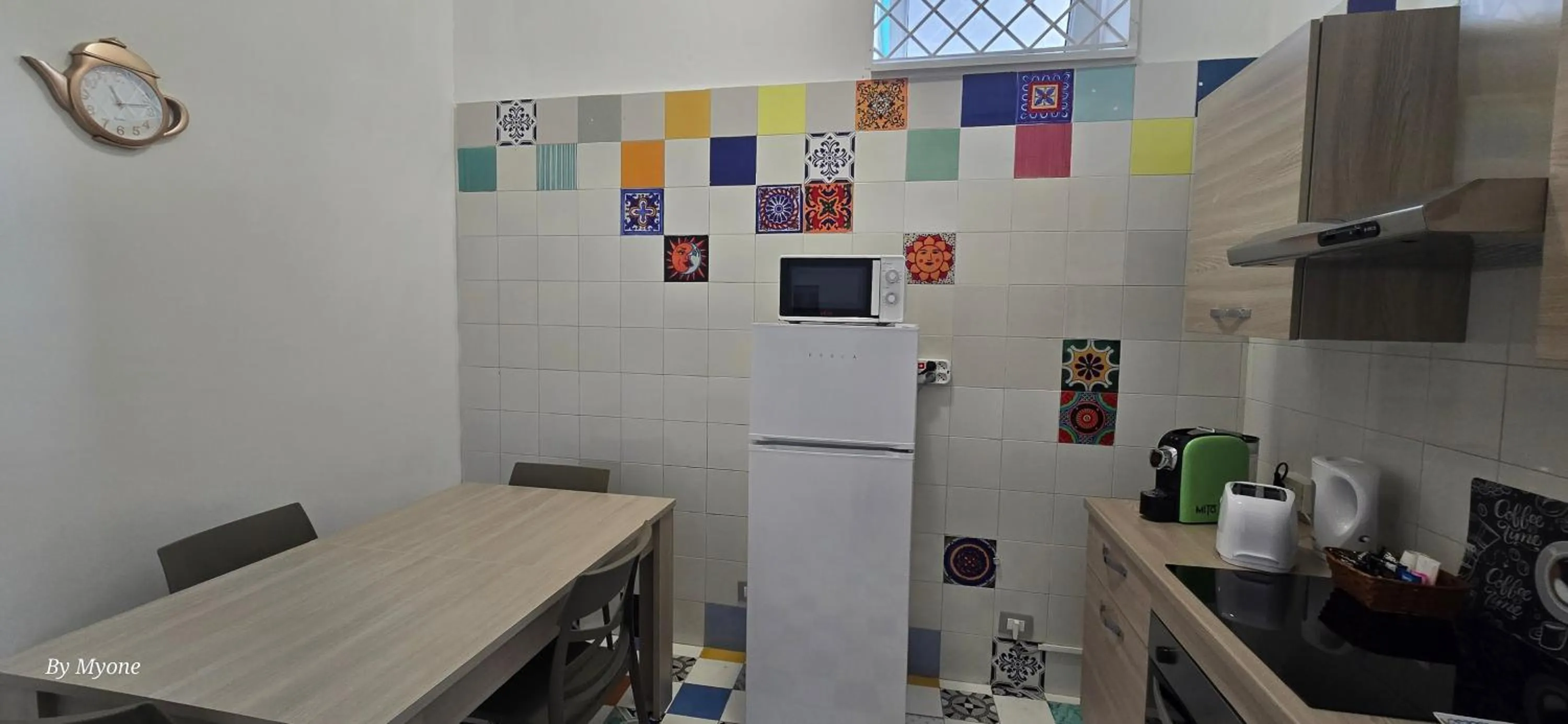 Coffee/tea facilities in Appartamenti La Dimora di Parthenope Centro Storico