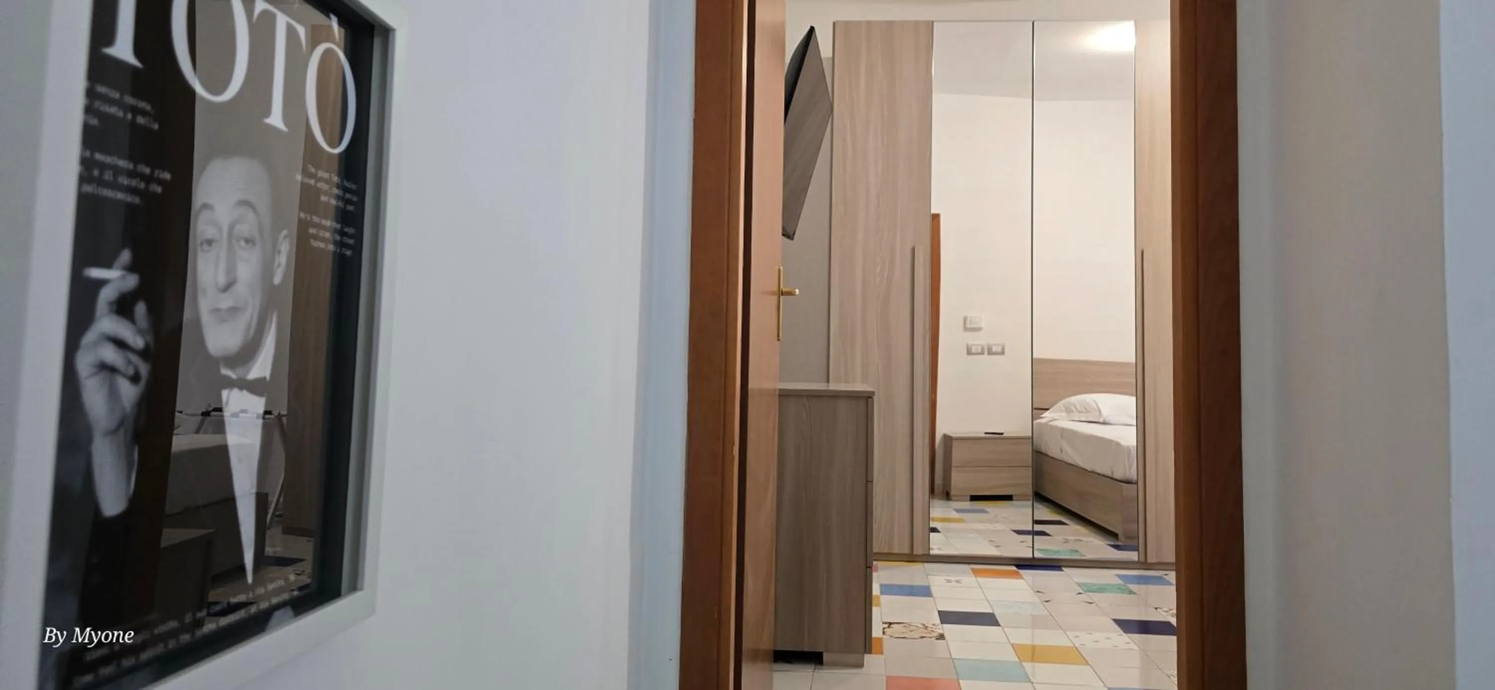 Photo of the whole room, Bed in Appartamenti La Dimora di Parthenope Centro Storico