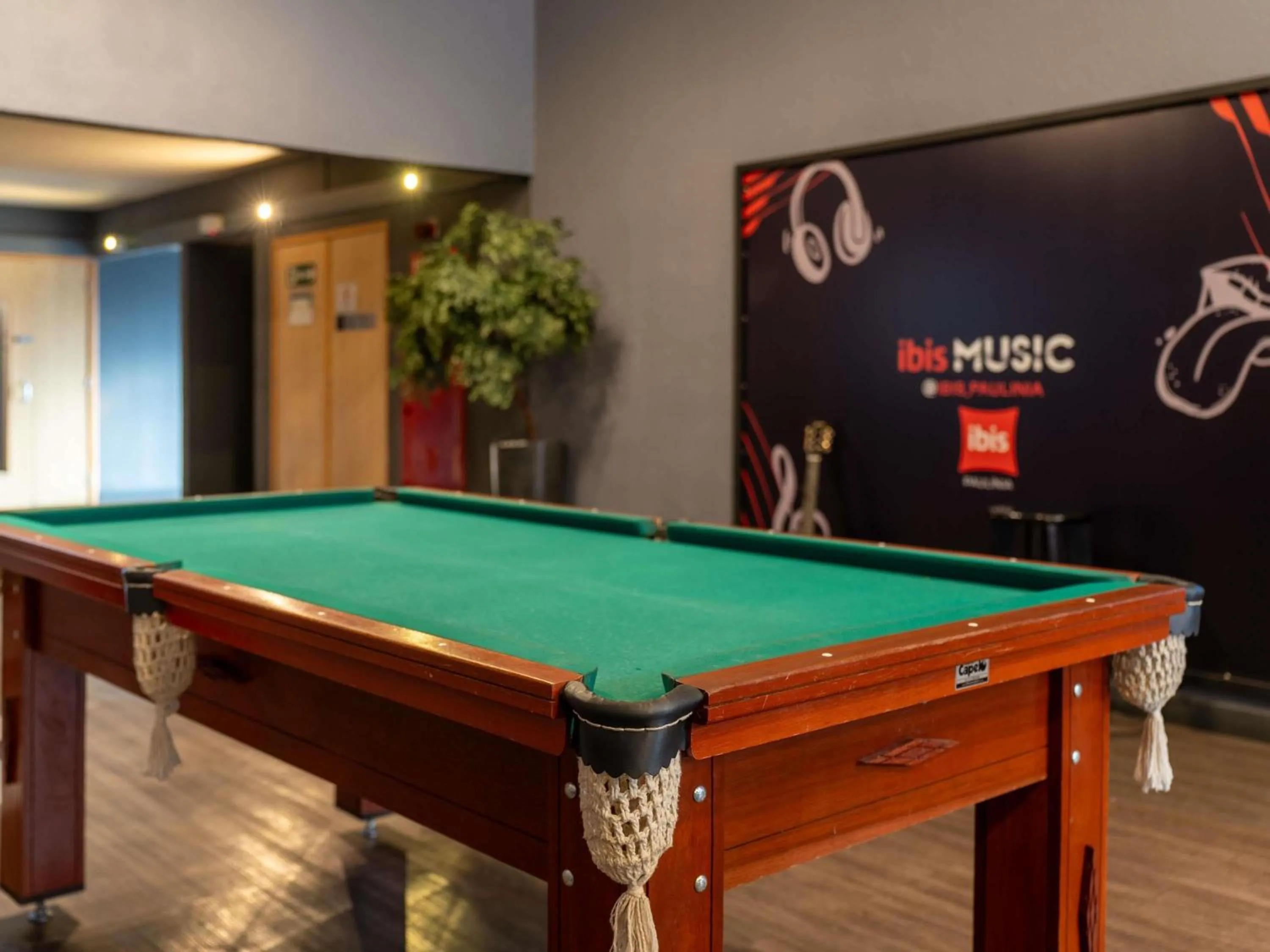 Property building in ibis Paulinia