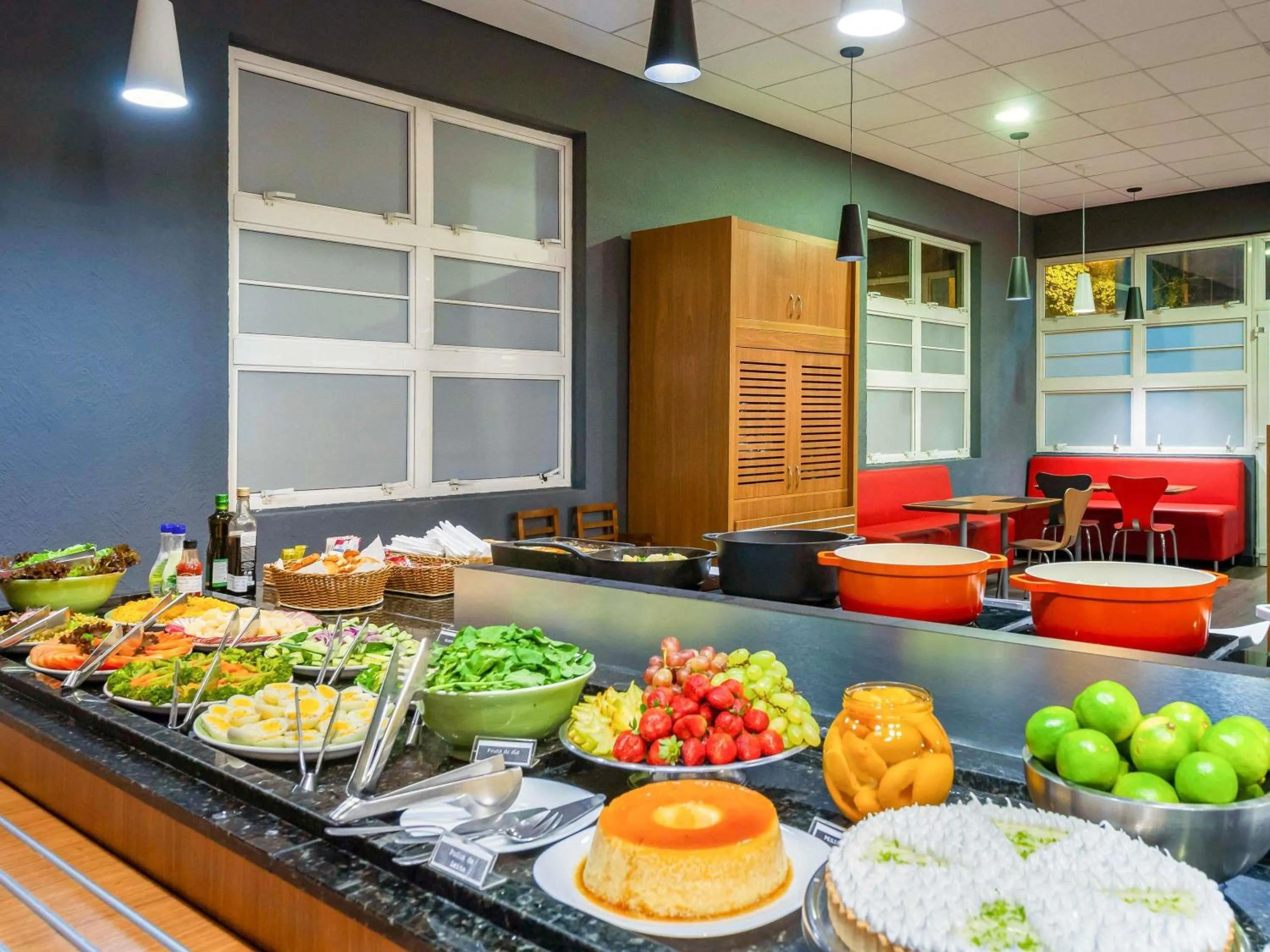 Restaurant/places to eat in ibis Paulinia