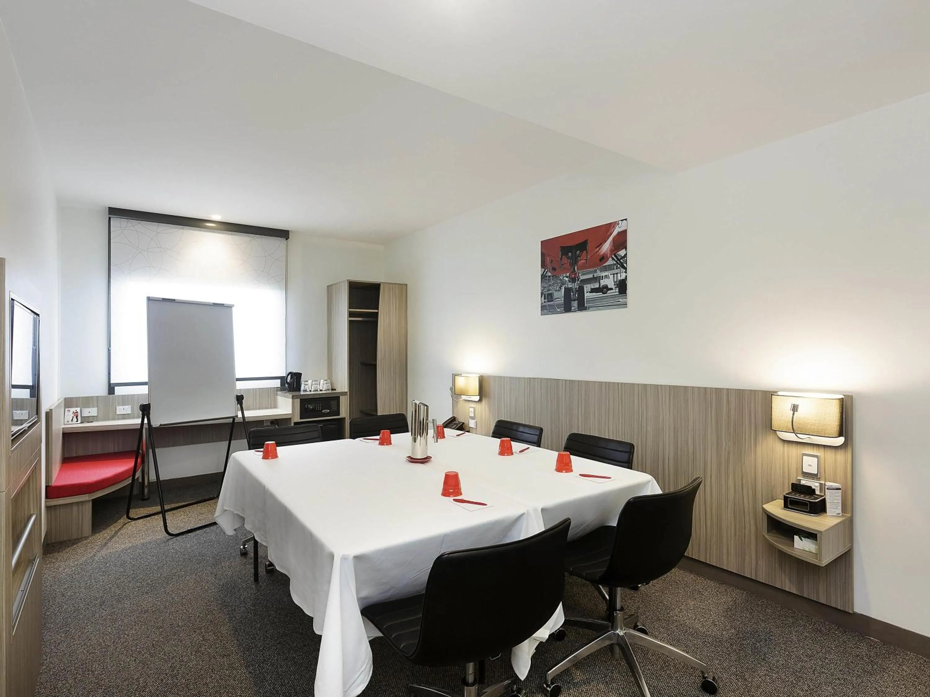Meeting/conference room in Ibis Mackay