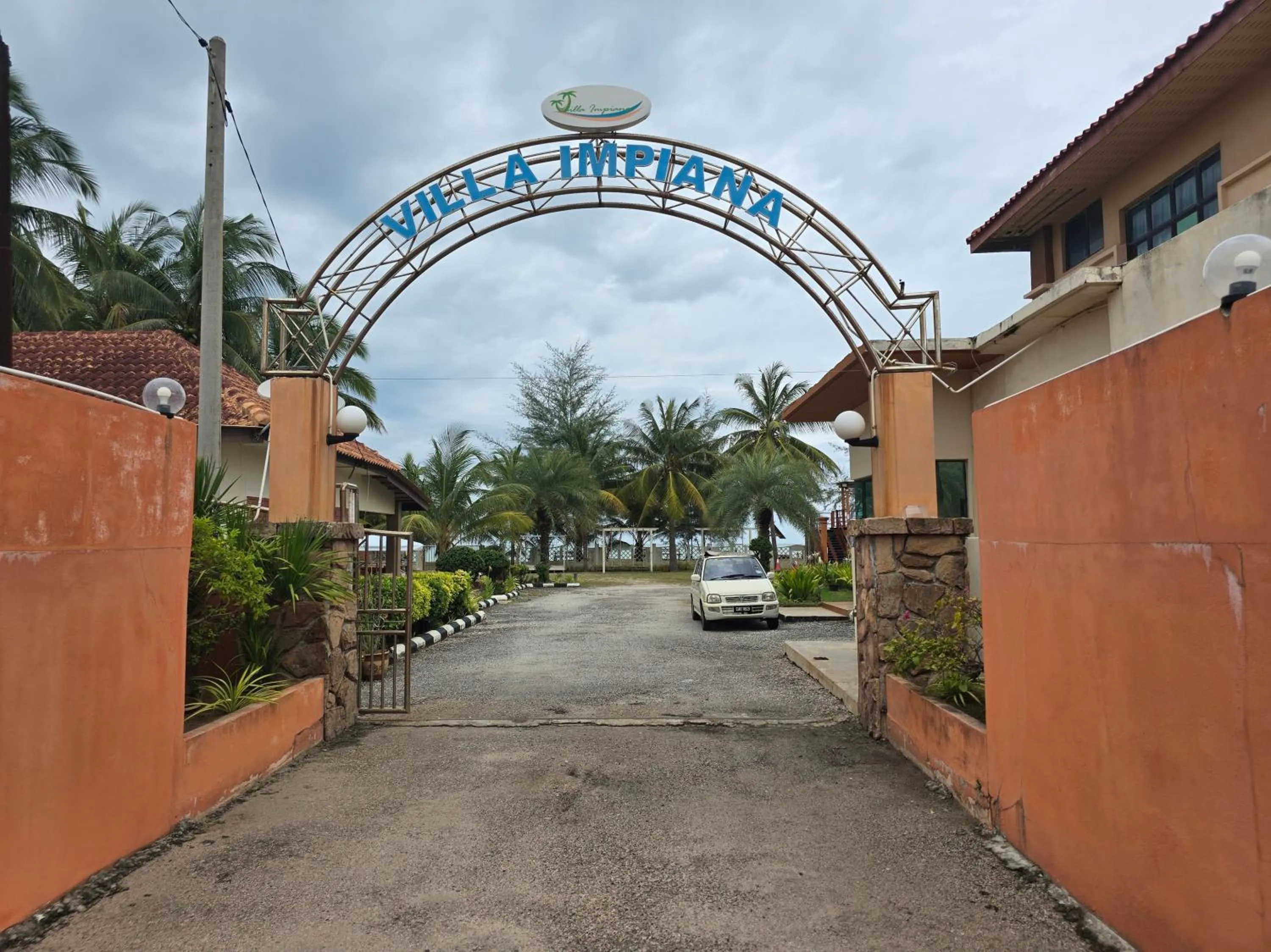 Facade/entrance in Hotel O Villa Impiana