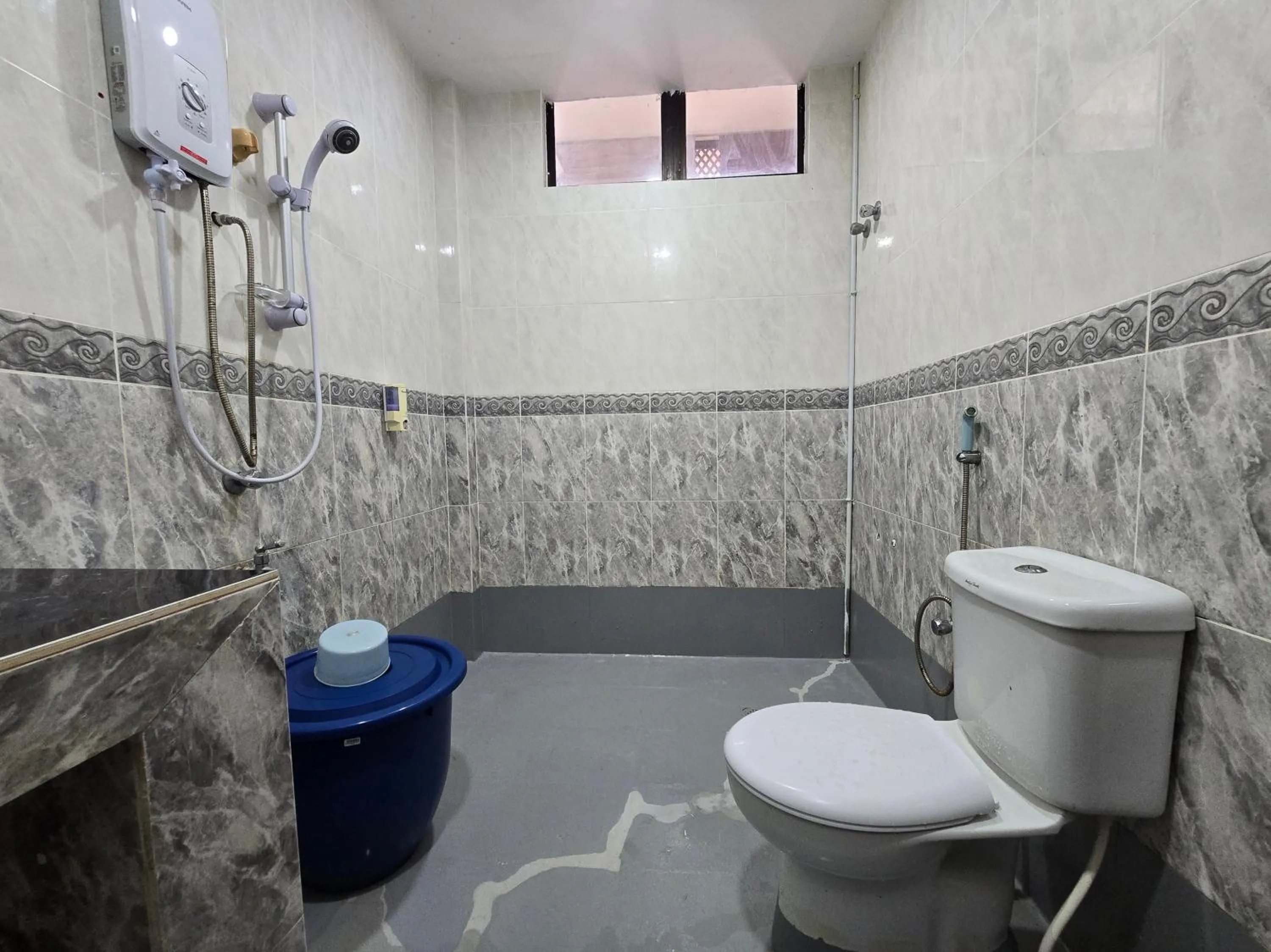 Bathroom in Hotel O Villa Impiana