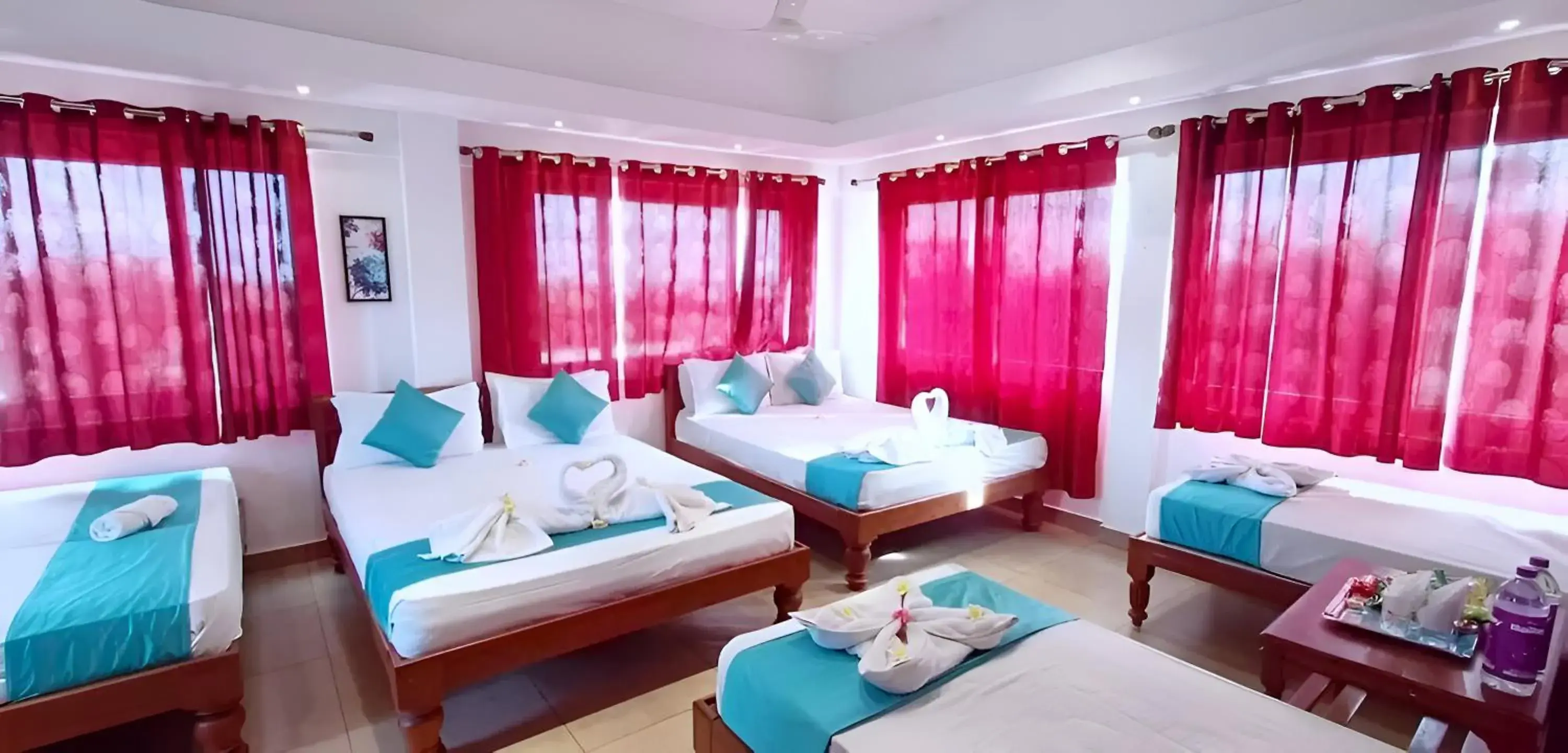 Suite with Sea View in Le Holiday Inn Suite with Sea View in Le Holiday Inn