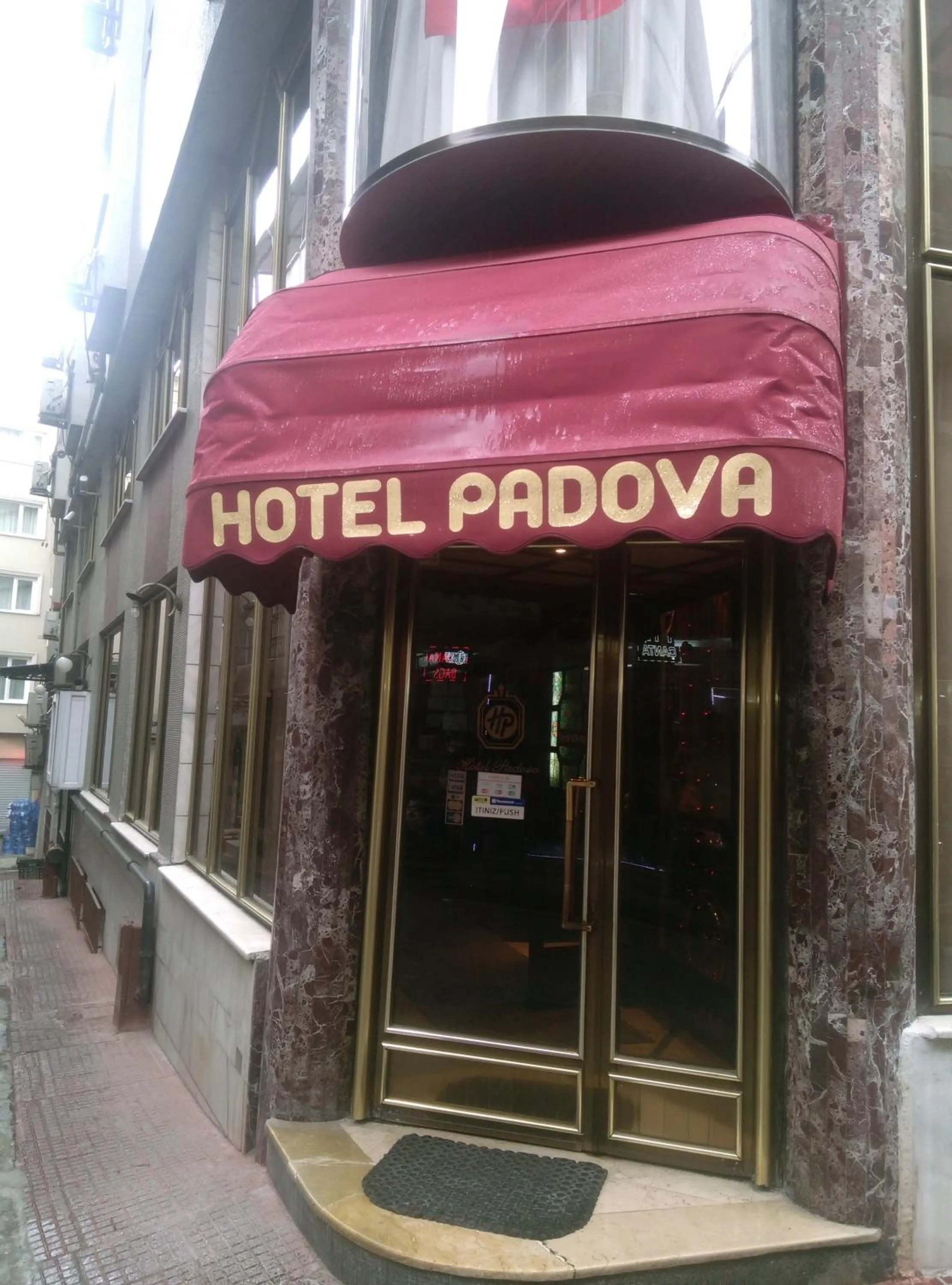 Property building in Hotel Padova