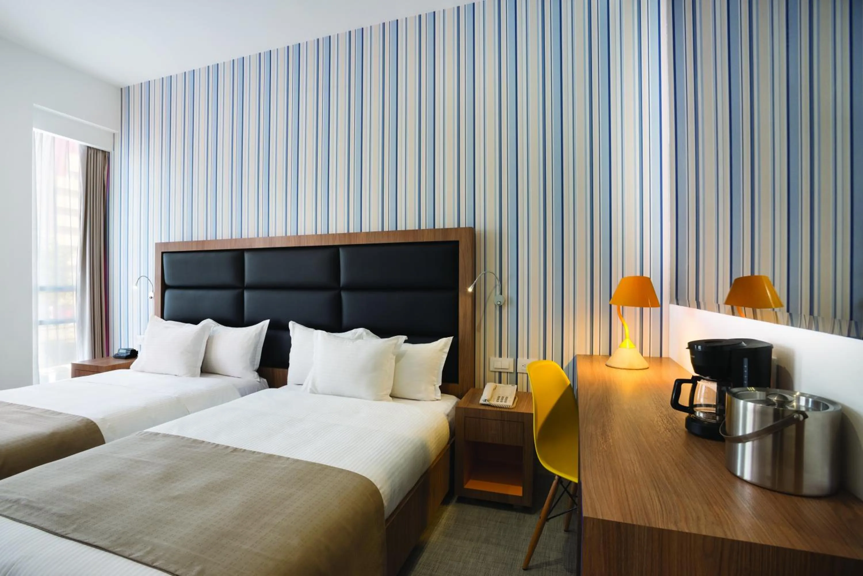 Photo of the whole room, Bed in TRYP by Wyndham Mexico City World Trade Center Area