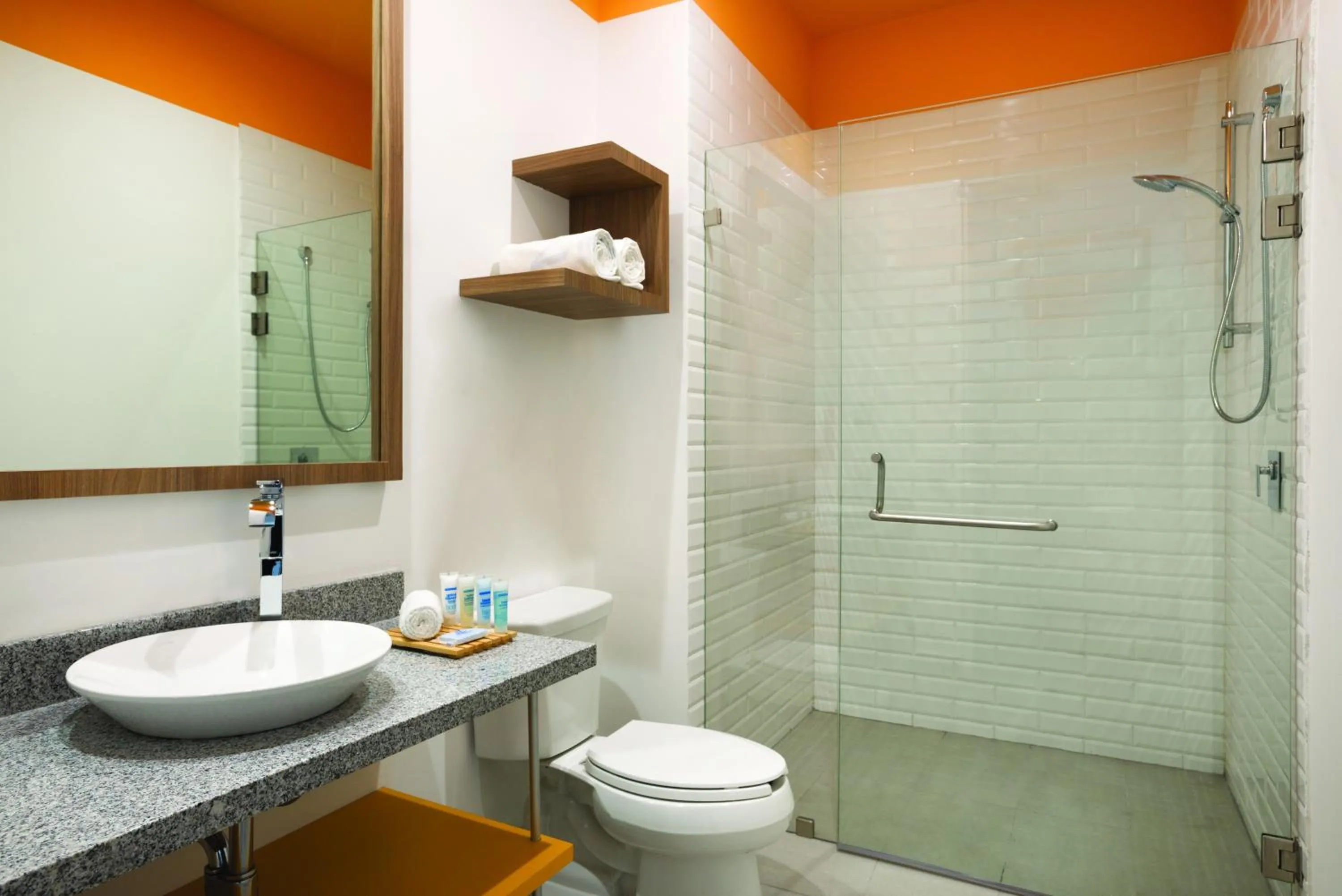 Bathroom in TRYP by Wyndham Mexico City World Trade Center Area