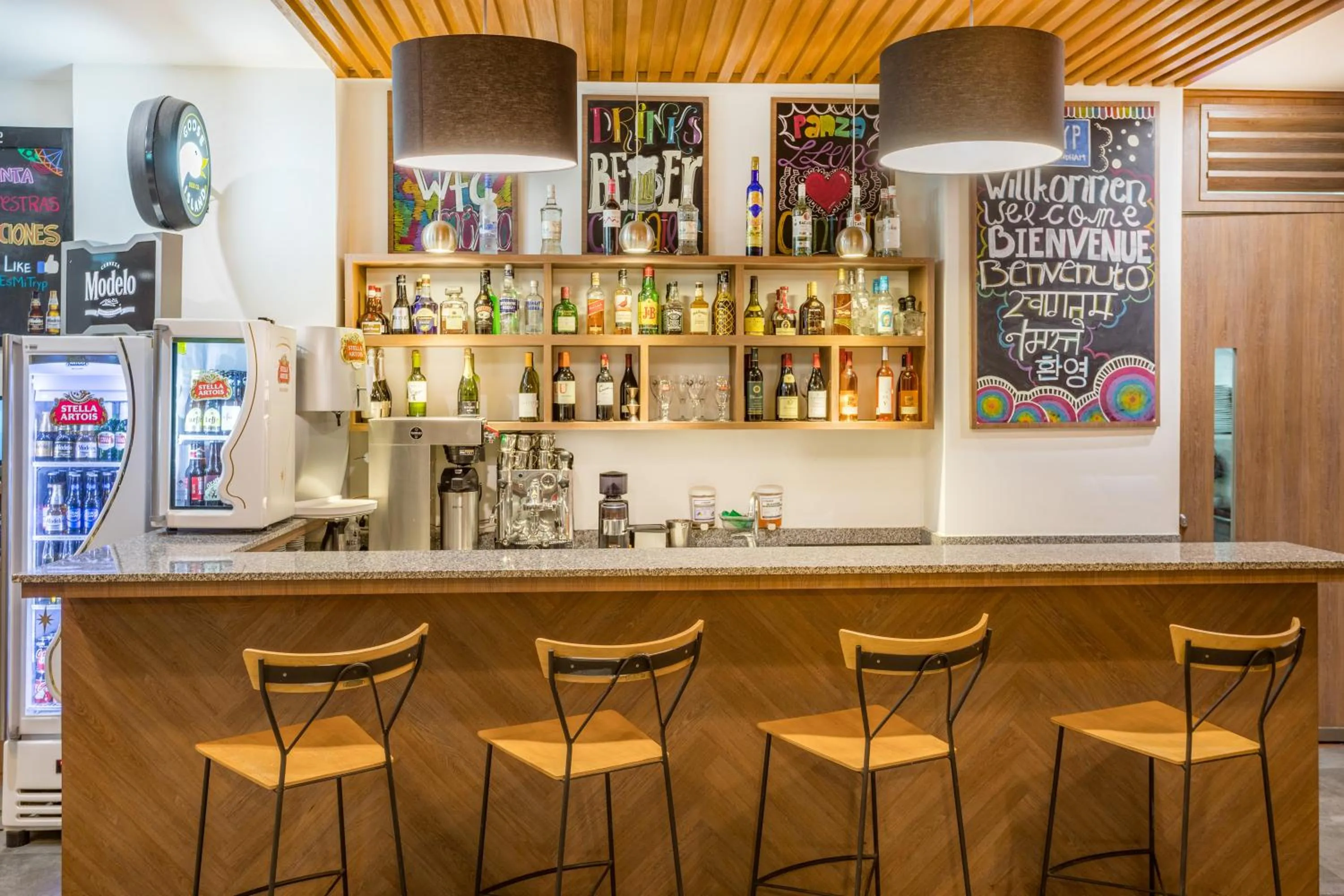 Food and drinks in TRYP by Wyndham Mexico City World Trade Center Area