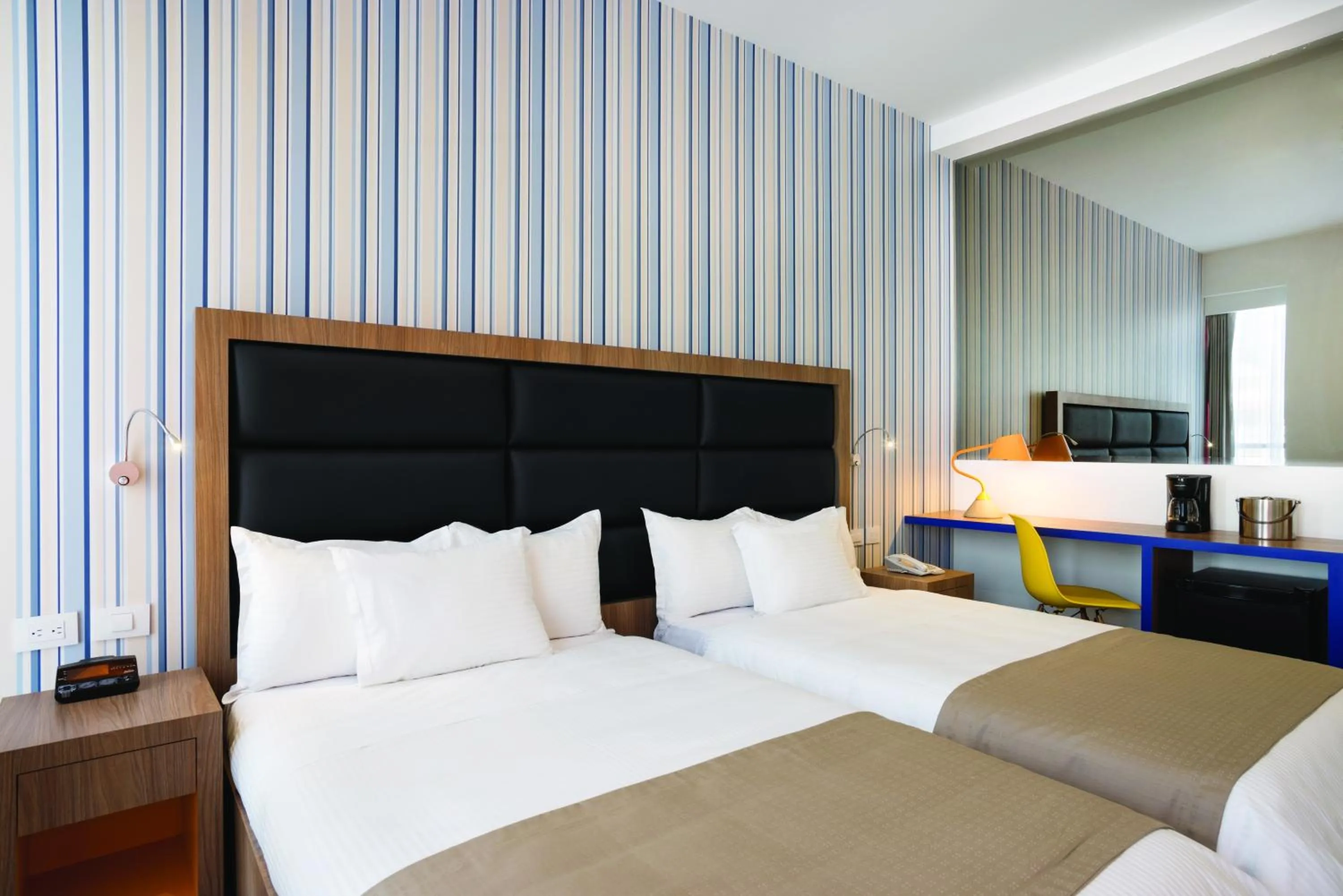 Photo of the whole room, Bed in TRYP by Wyndham Mexico City World Trade Center Area