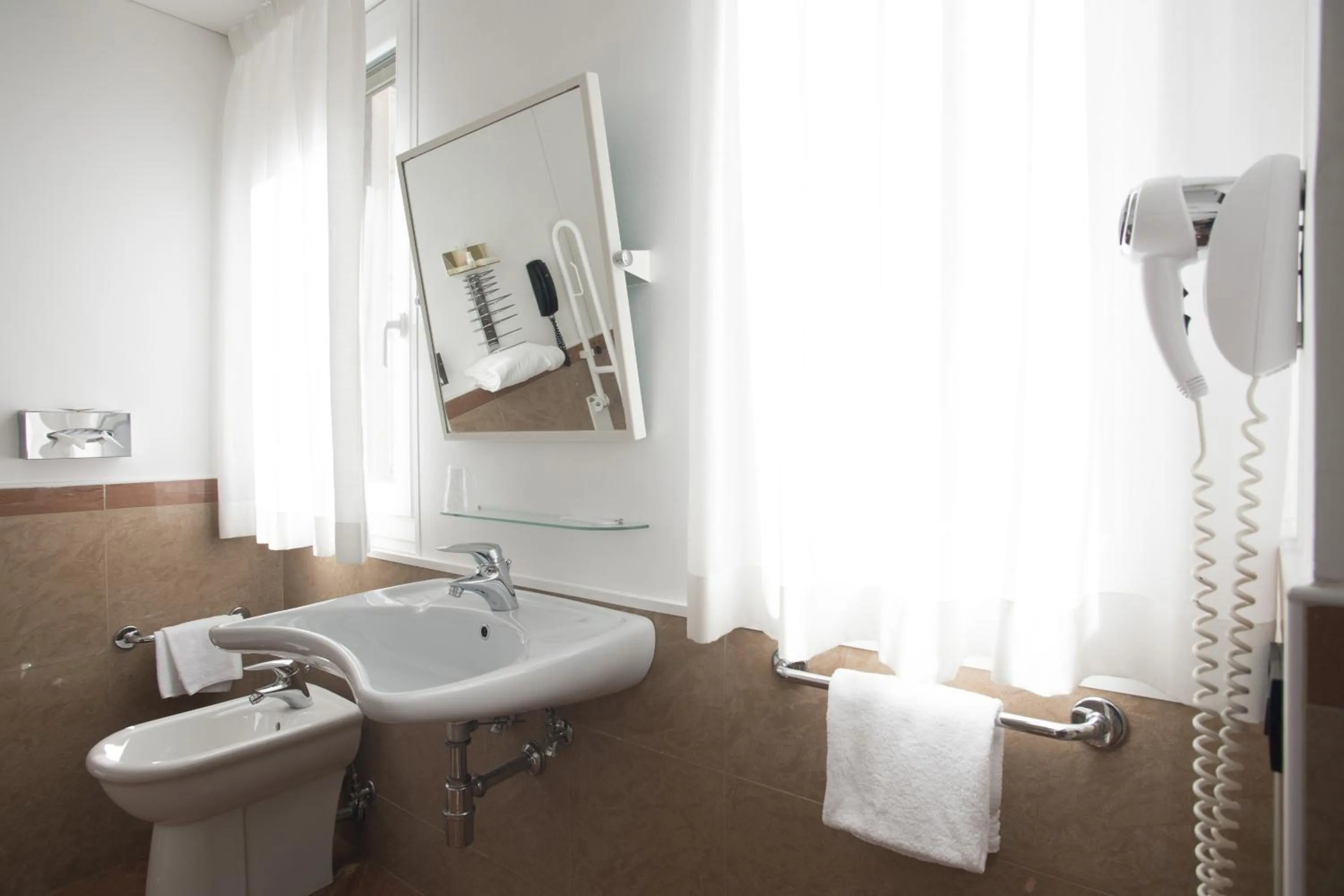 Bathroom in Hotel Plaza